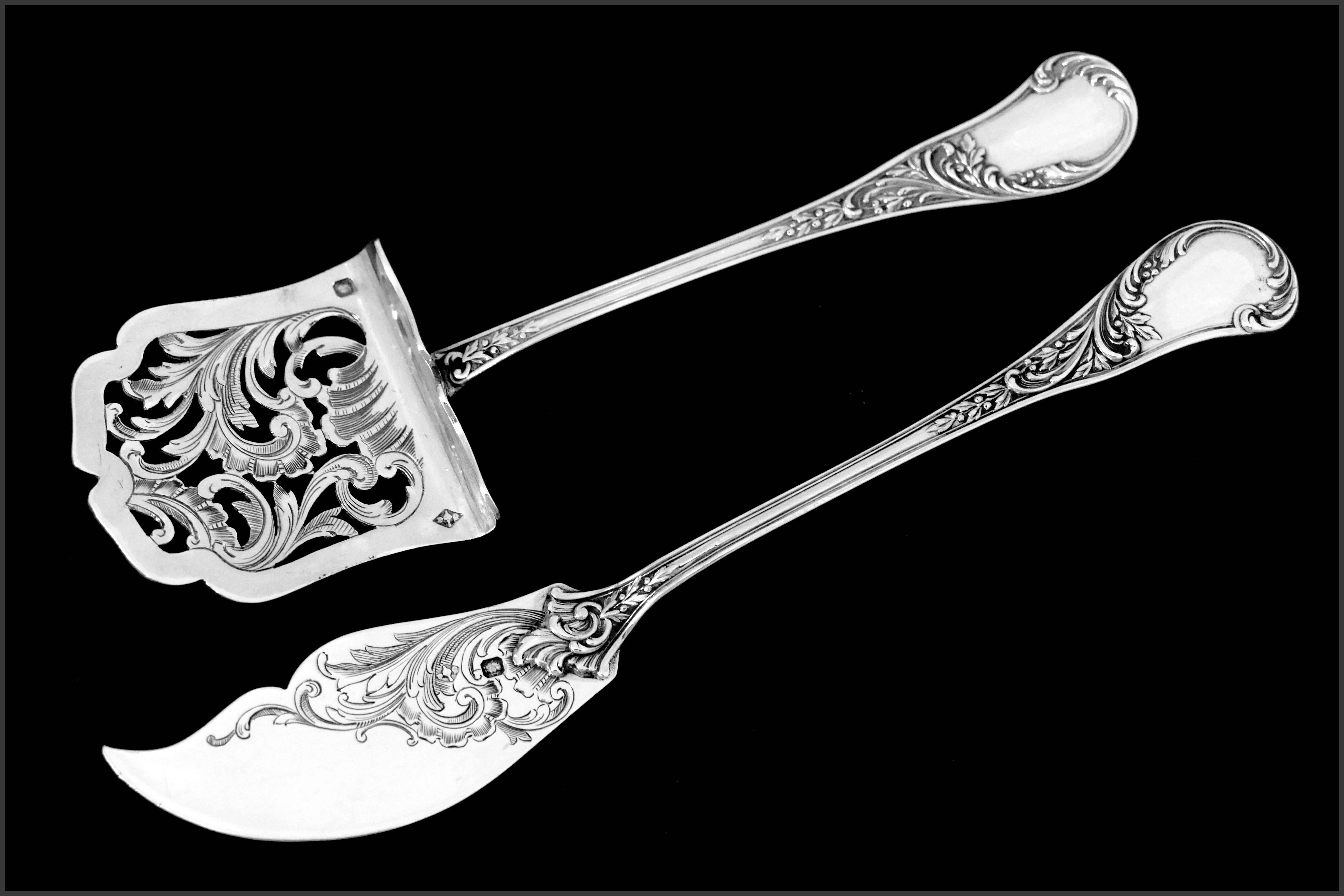 Queille French All Sterling Silver Dessert Hors D'oeuvre Set with Box Rococo In Good Condition For Sale In TRIAIZE, PAYS DE LOIRE