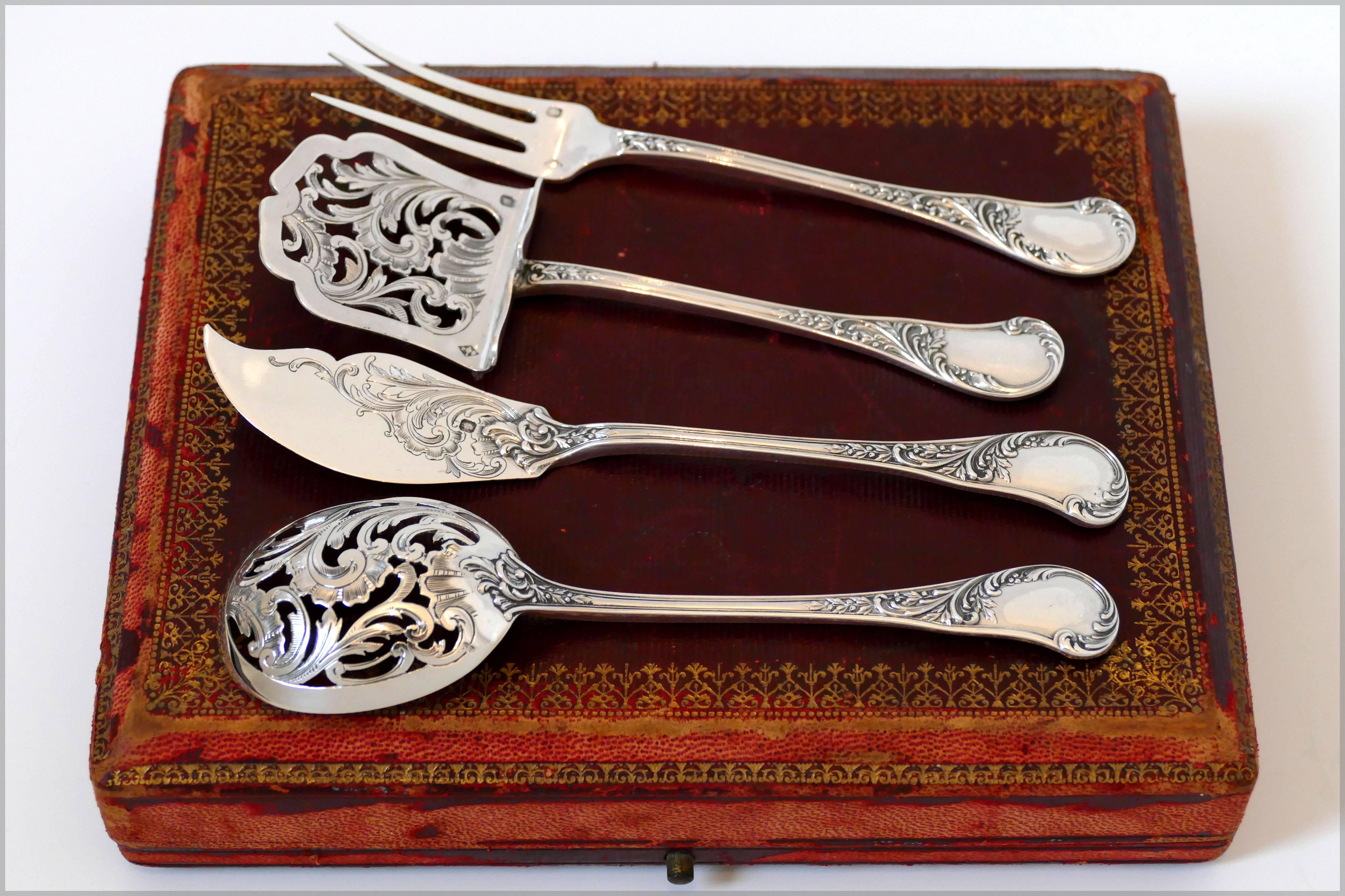 Mid-19th Century Queille French All Sterling Silver Dessert Hors D'oeuvre Set with Box Rococo For Sale