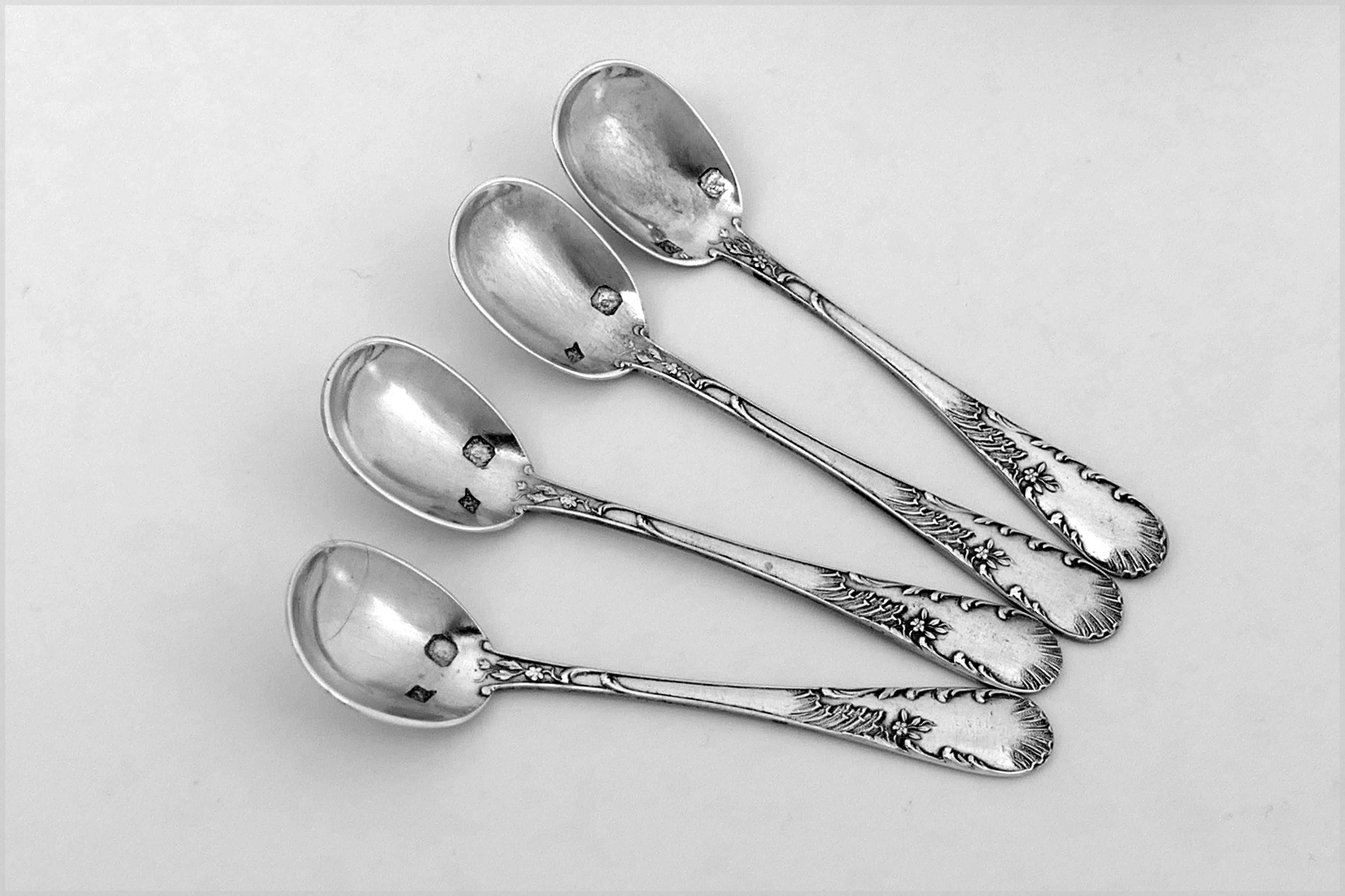 Early 20th Century Barrier French Sterling Silver 18-Karat Gold Four Salt Cellars, Spoons, Box For Sale