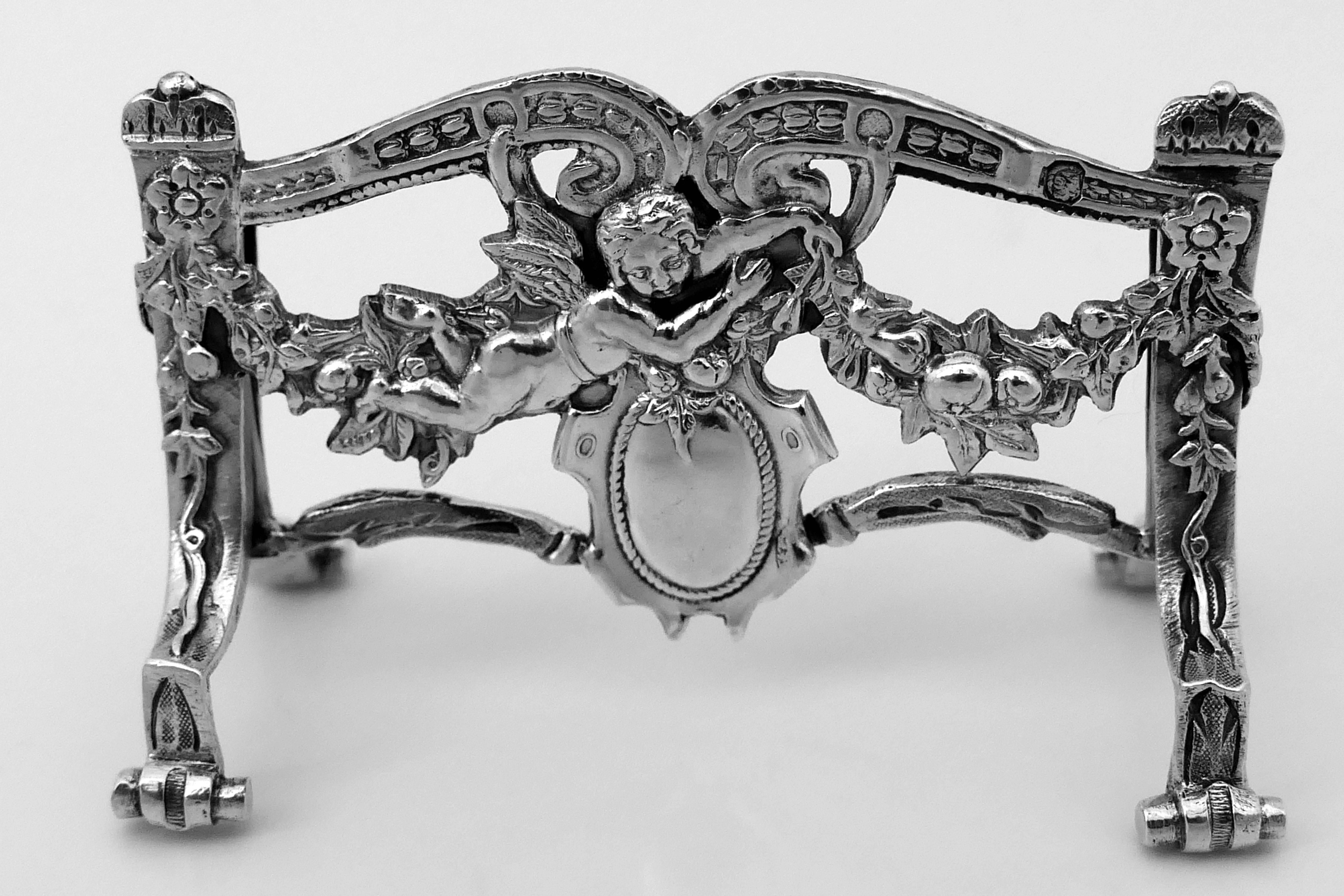 Neoclassical Rare French All Sterling Silver Menu, Place, Name Holders Six Pieces Box, Cherub