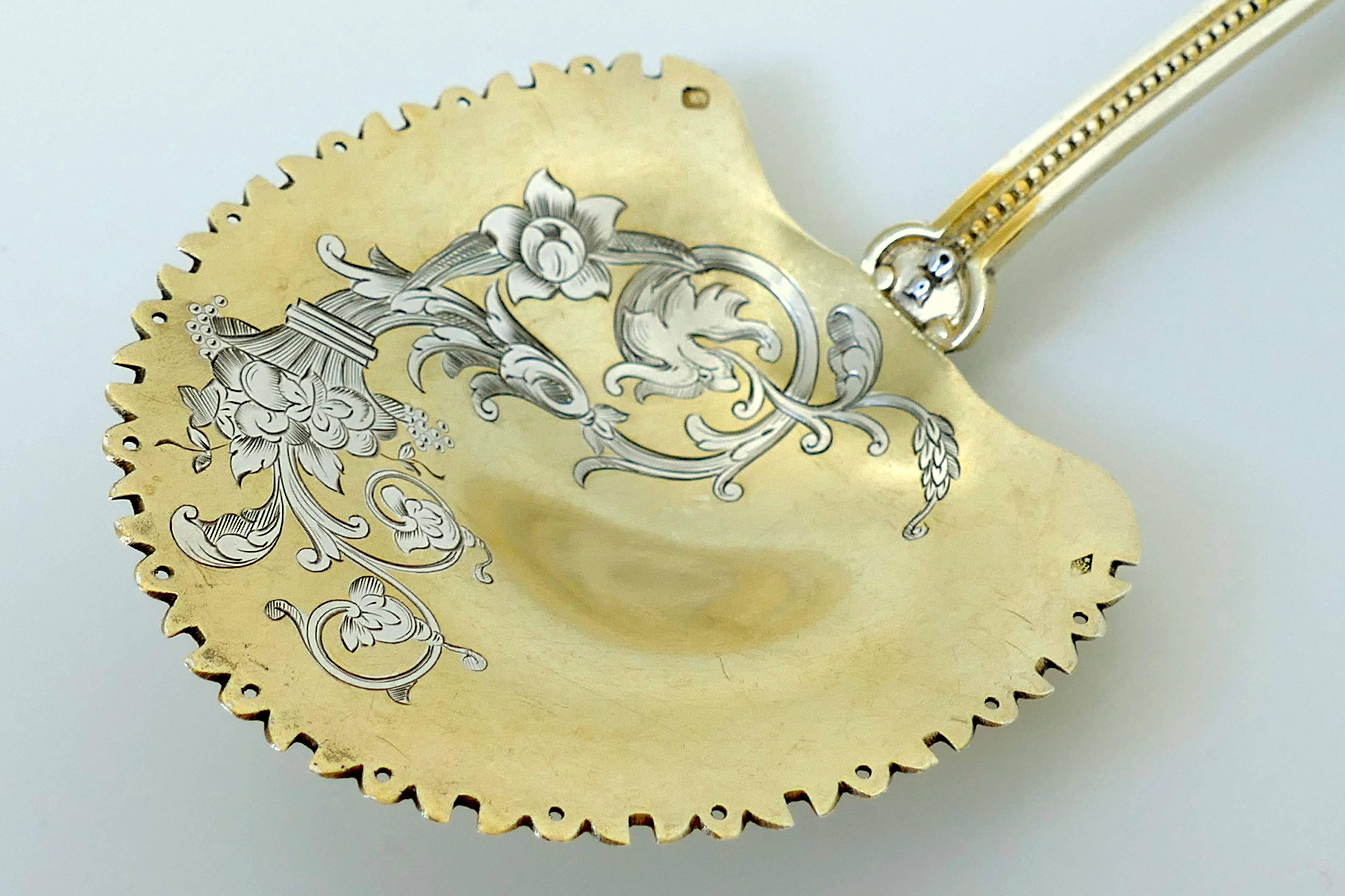 Renaissance Soufflot Masterpiece Sterling Silver 18-Karat Gold Strawberry Spoon Dragon For Sale