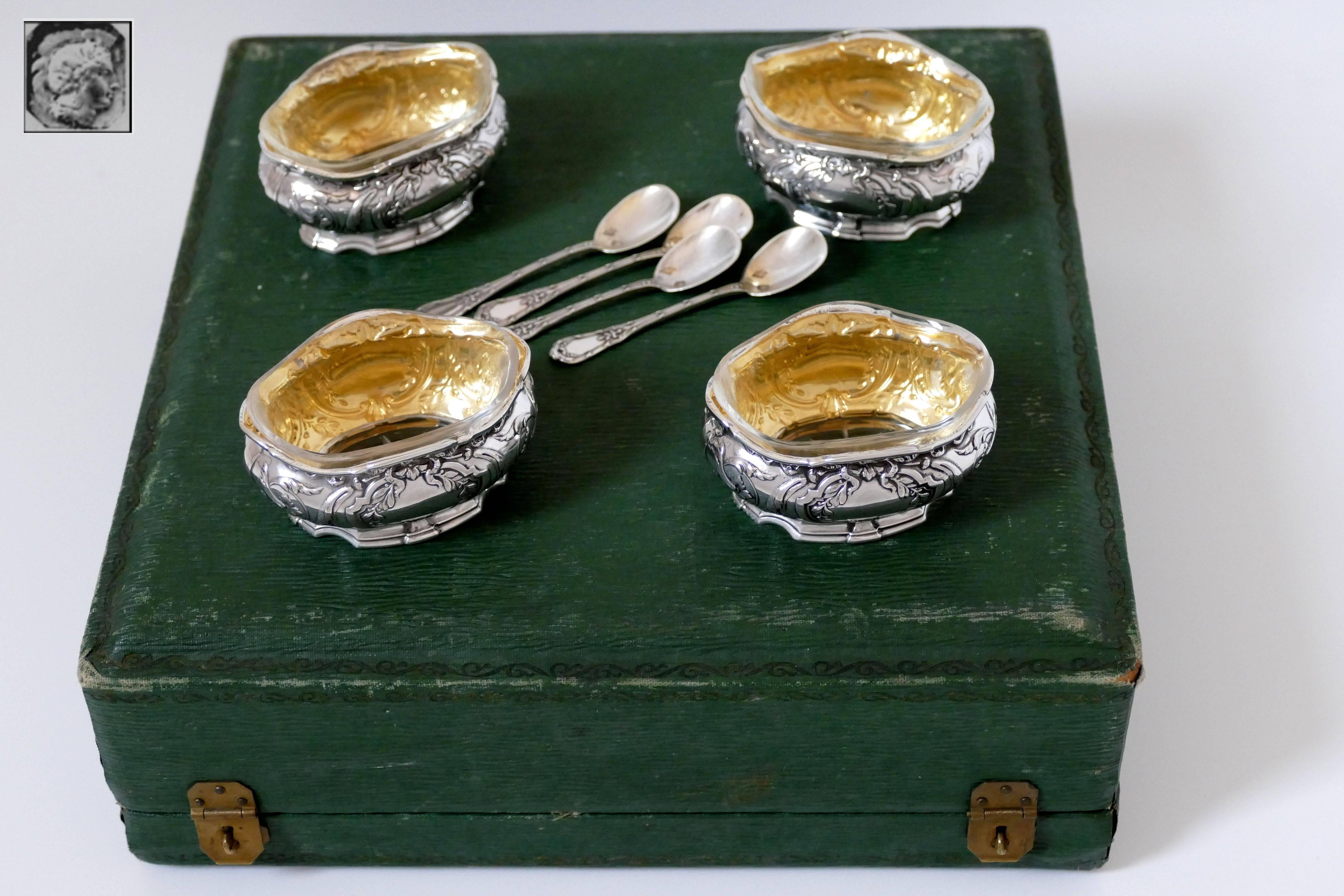 Coignet French Sterling Silver 18-Karat Gold Four Salt Cellars, Spoons and Box For Sale 4