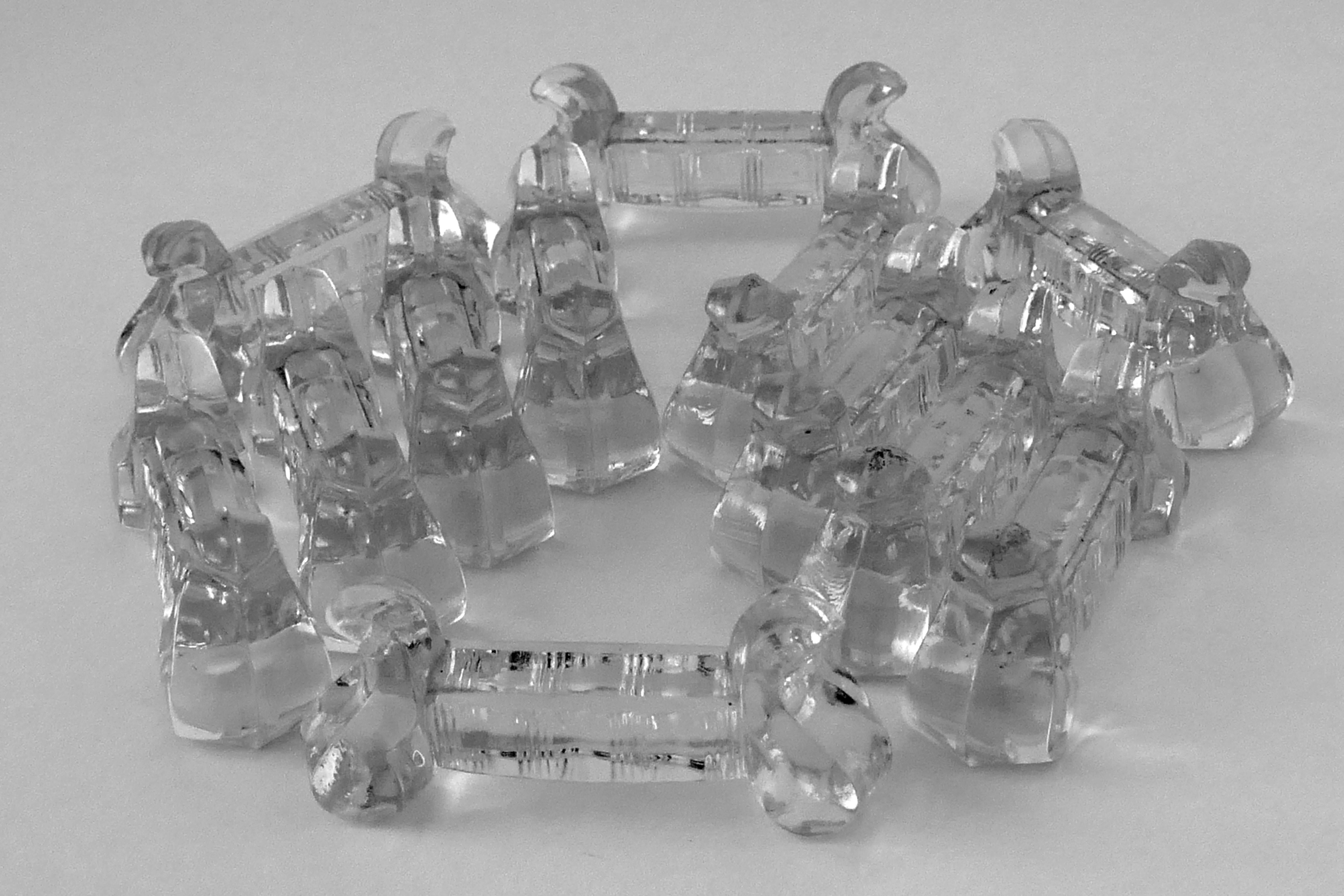 1900s Antique Baccarat French Crystal Knife Rests Set of 12 Pieces In Good Condition For Sale In TRIAIZE, PAYS DE LOIRE