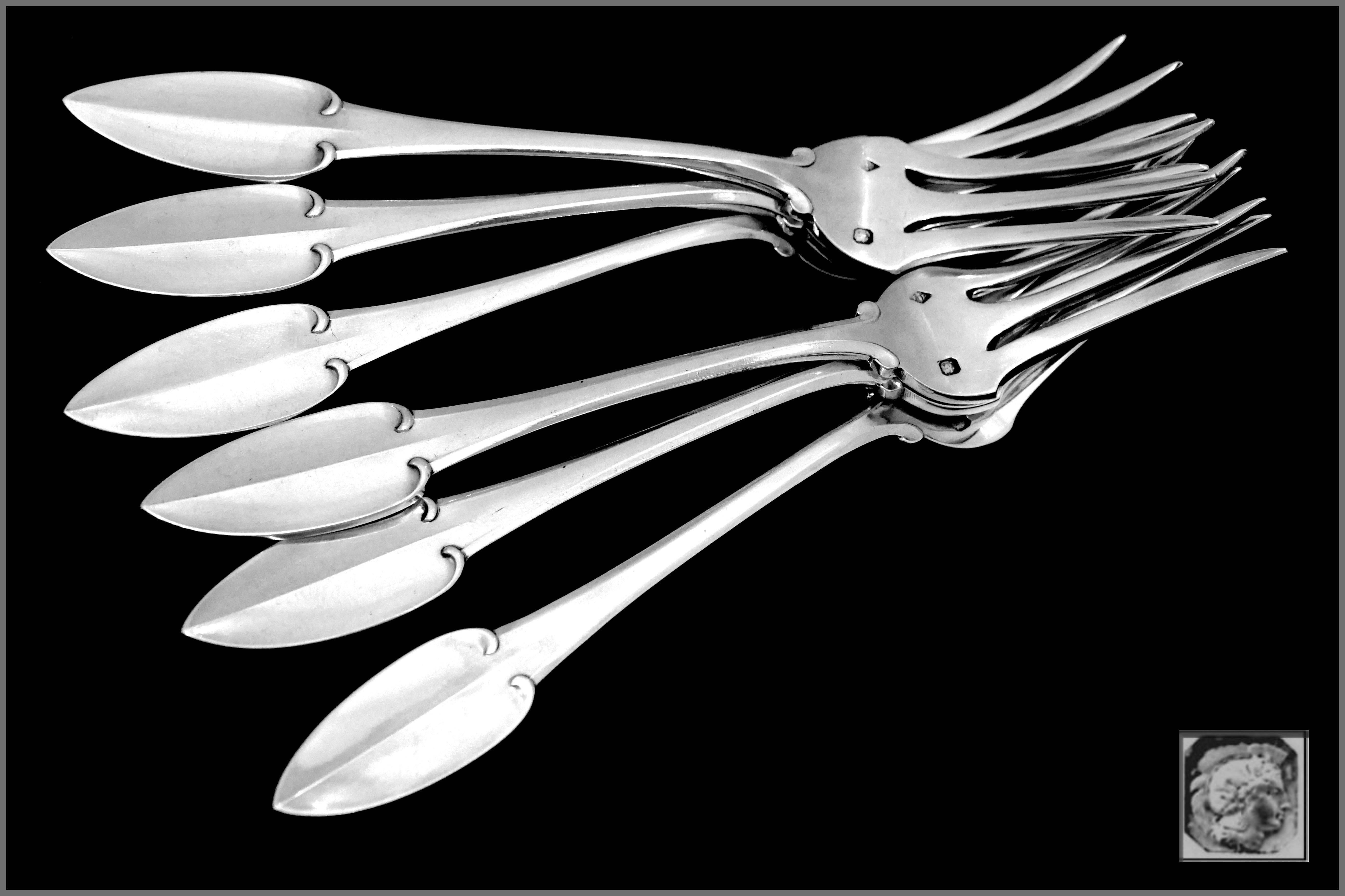 Puiforcat Rare French Sterling Silver Dessert Cake Forks Six pieces, Clovers For Sale 3