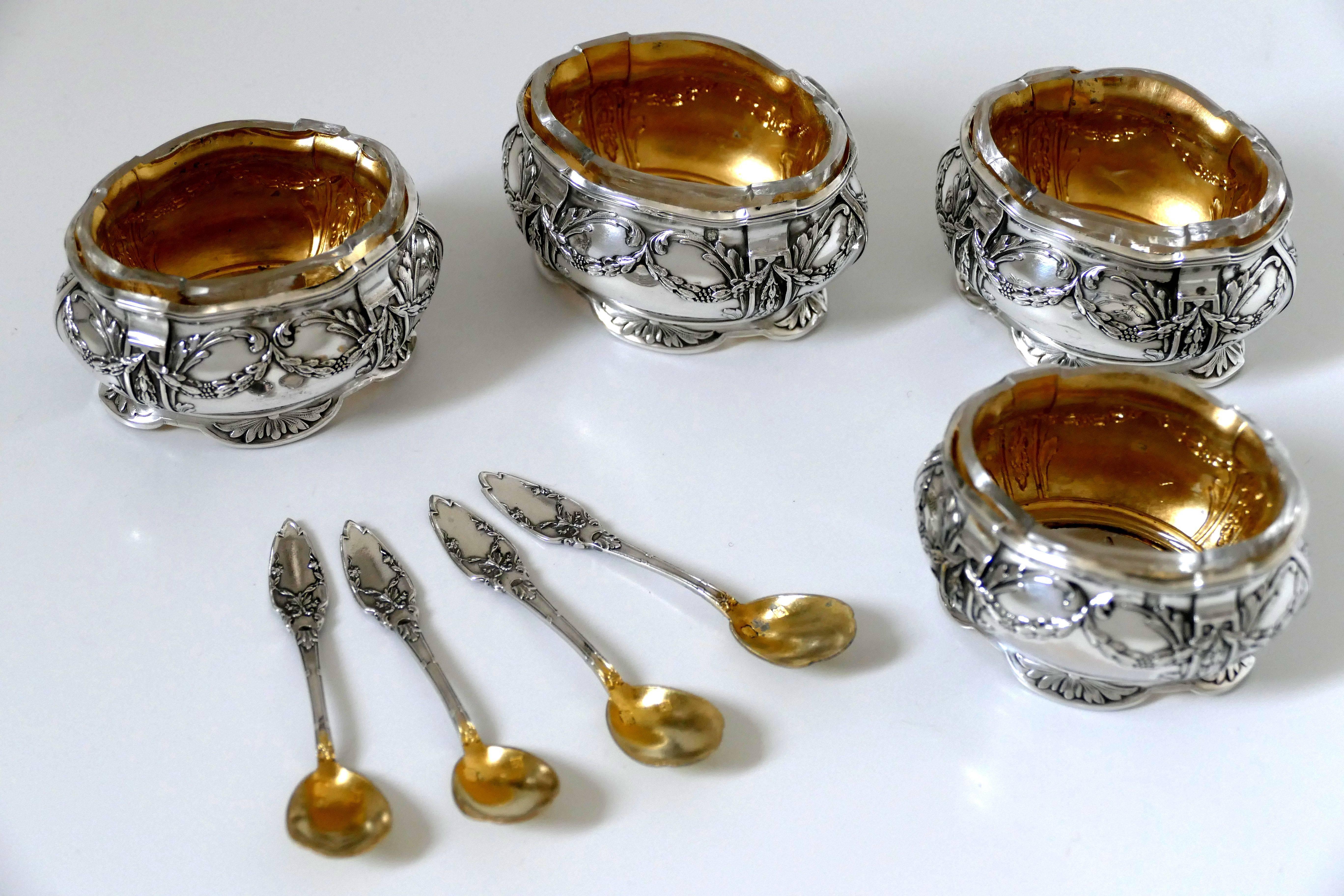 Early 20th Century Collet French Sterling Silver 18-Karat Gold Four Salt Cellars, Spoons, Box For Sale