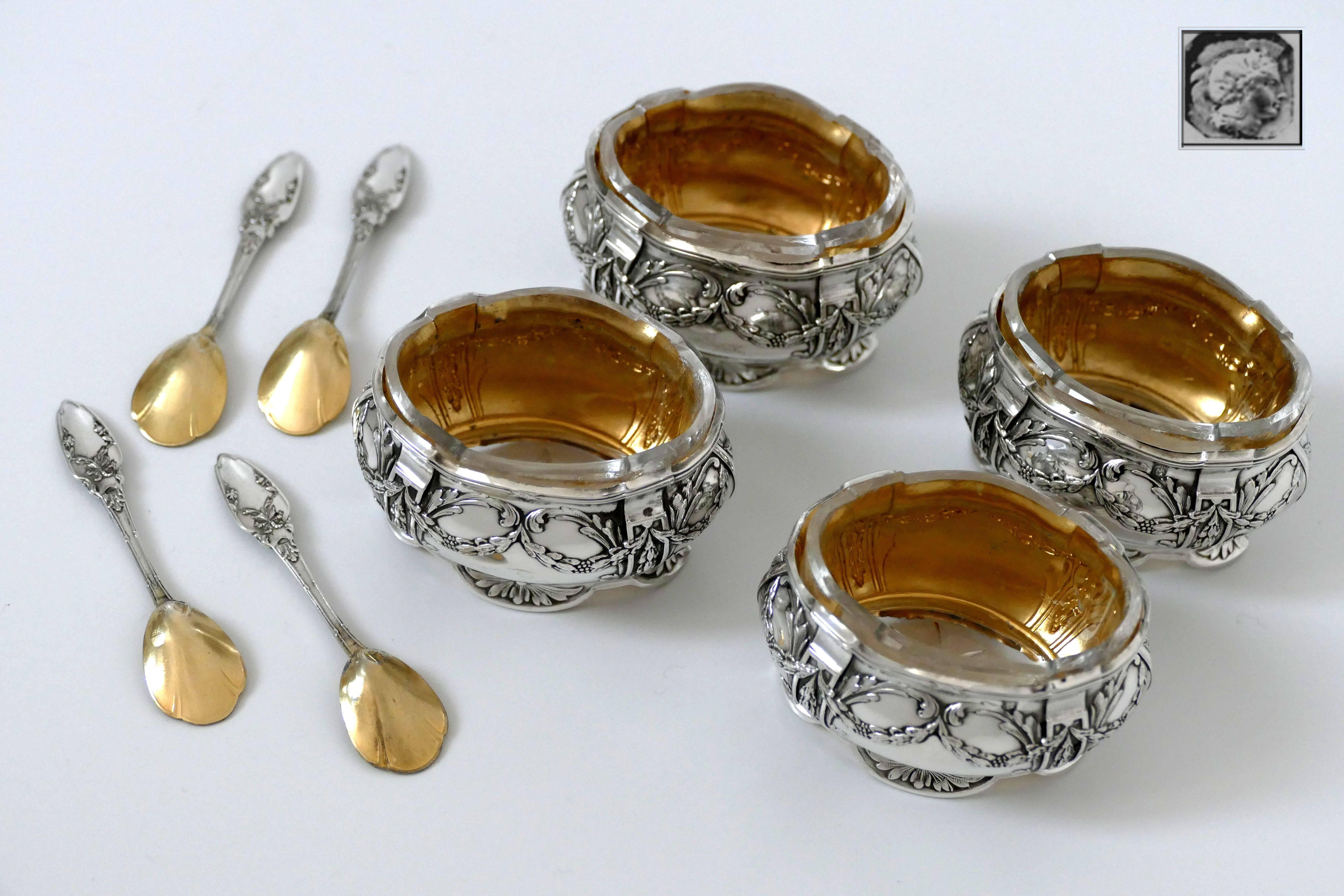 Neoclassical Collet French Sterling Silver 18-Karat Gold Four Salt Cellars, Spoons, Box For Sale