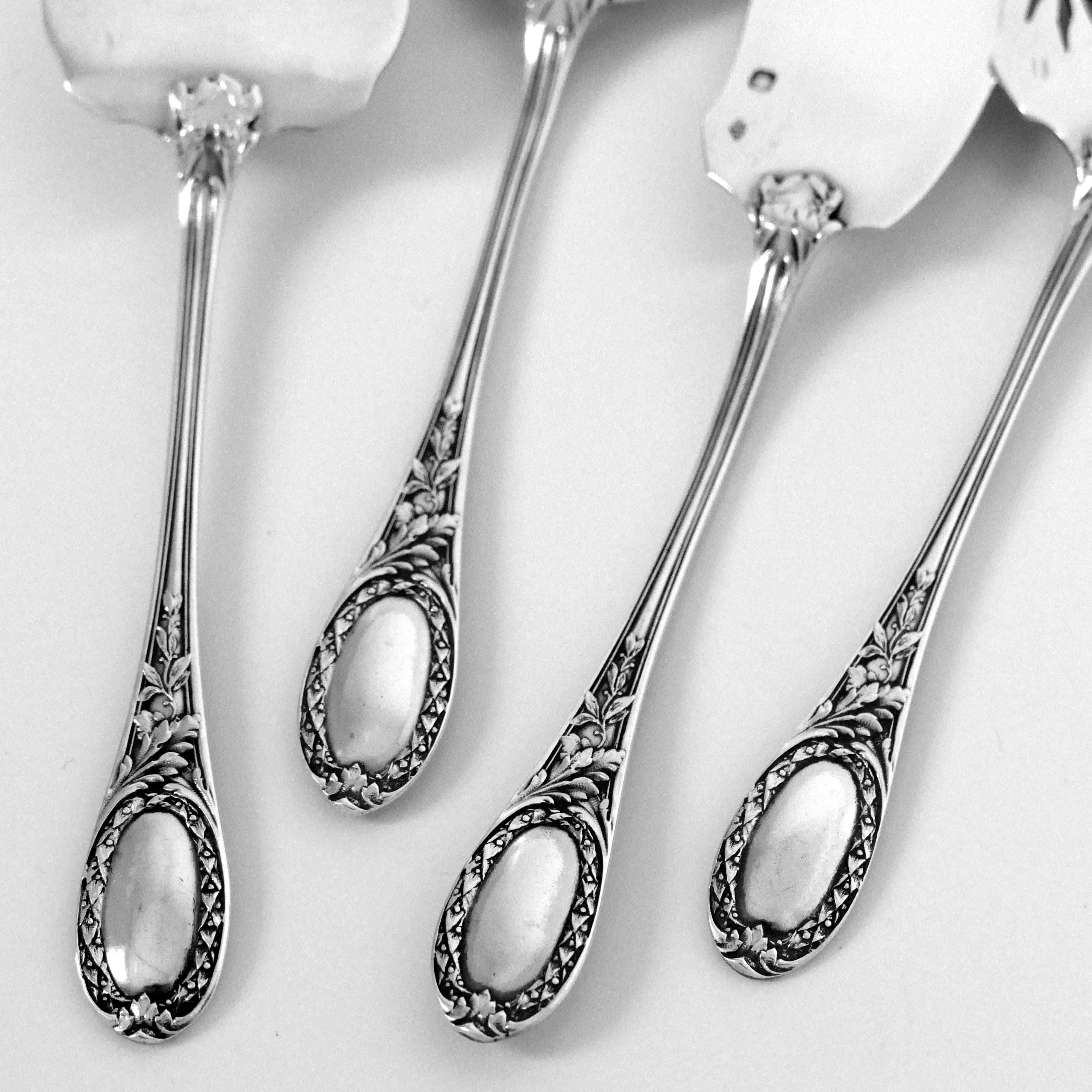 Late 19th Century Puiforcat French Sterling Silver Dessert Hors D'oeuvre Set, Box, Neoclassical For Sale