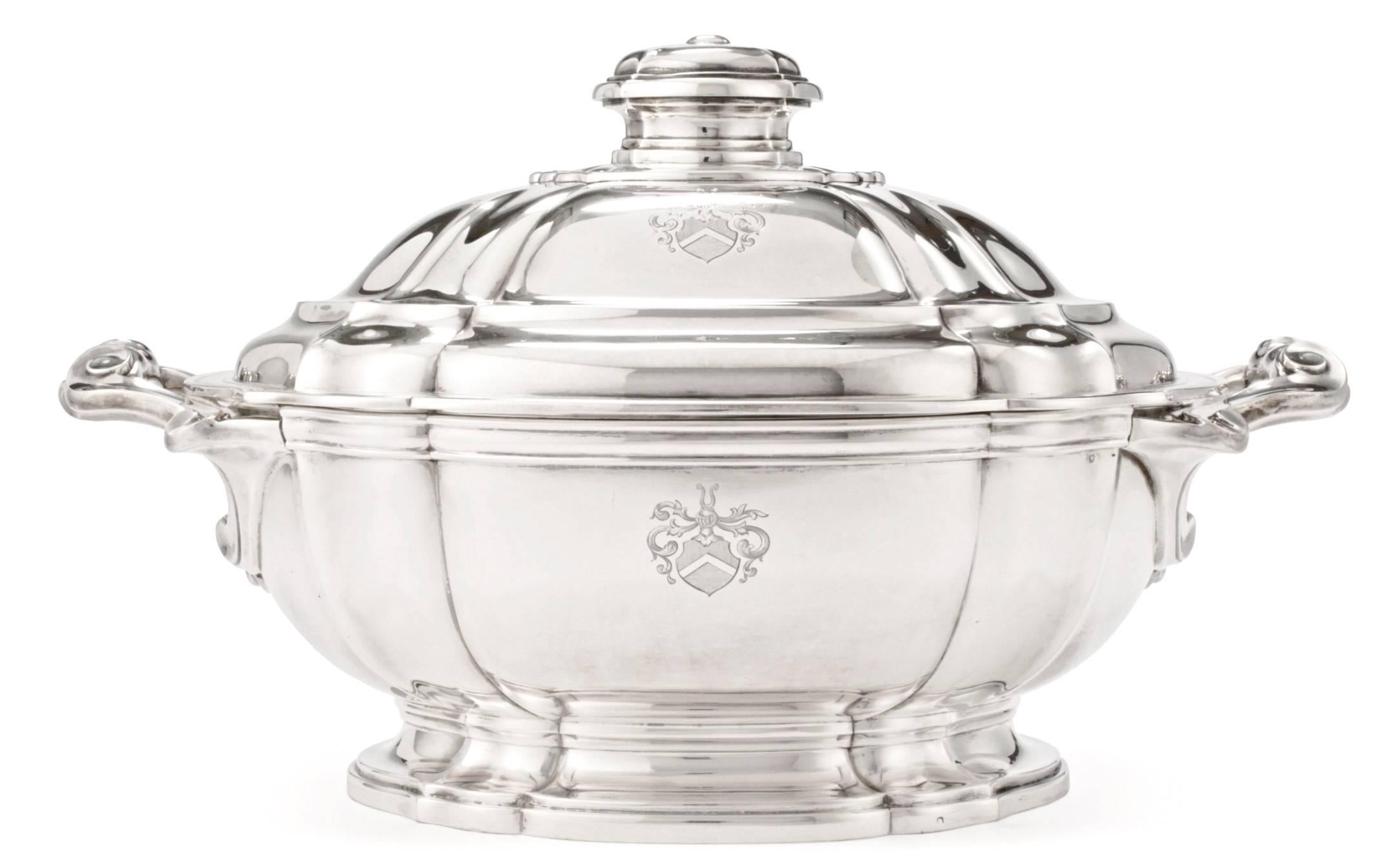 Exceptional quality, French, oval, sterling silver soup tureen and cover. Made by Tetard Freres of Paris, circa 1920. 
Matching hand engraved crest on one side of body and lid. 
Measures: 16.5