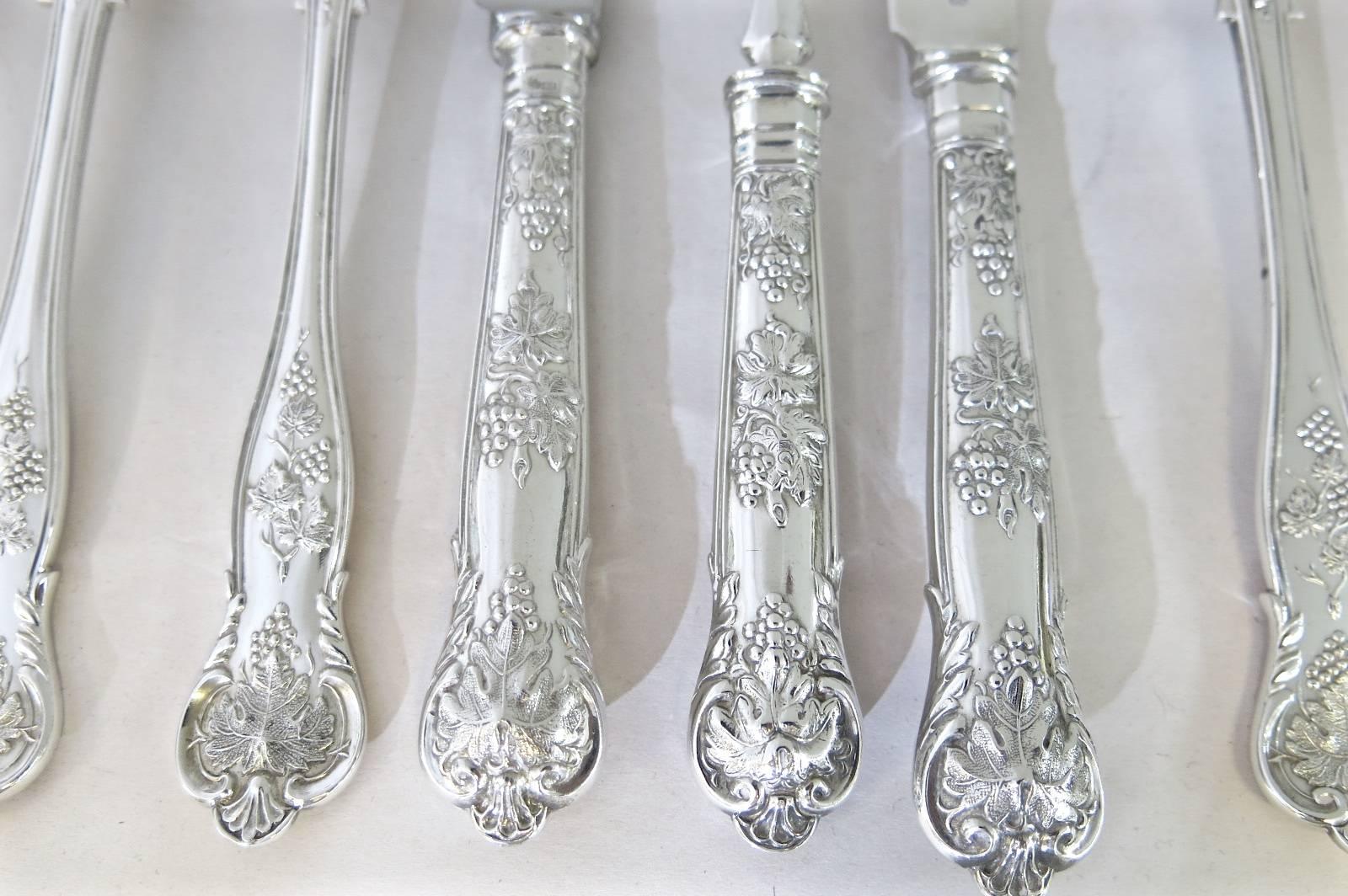 Bright Vine Pattern, English, Sterling Silver Flatware Set Fitted in Box 3