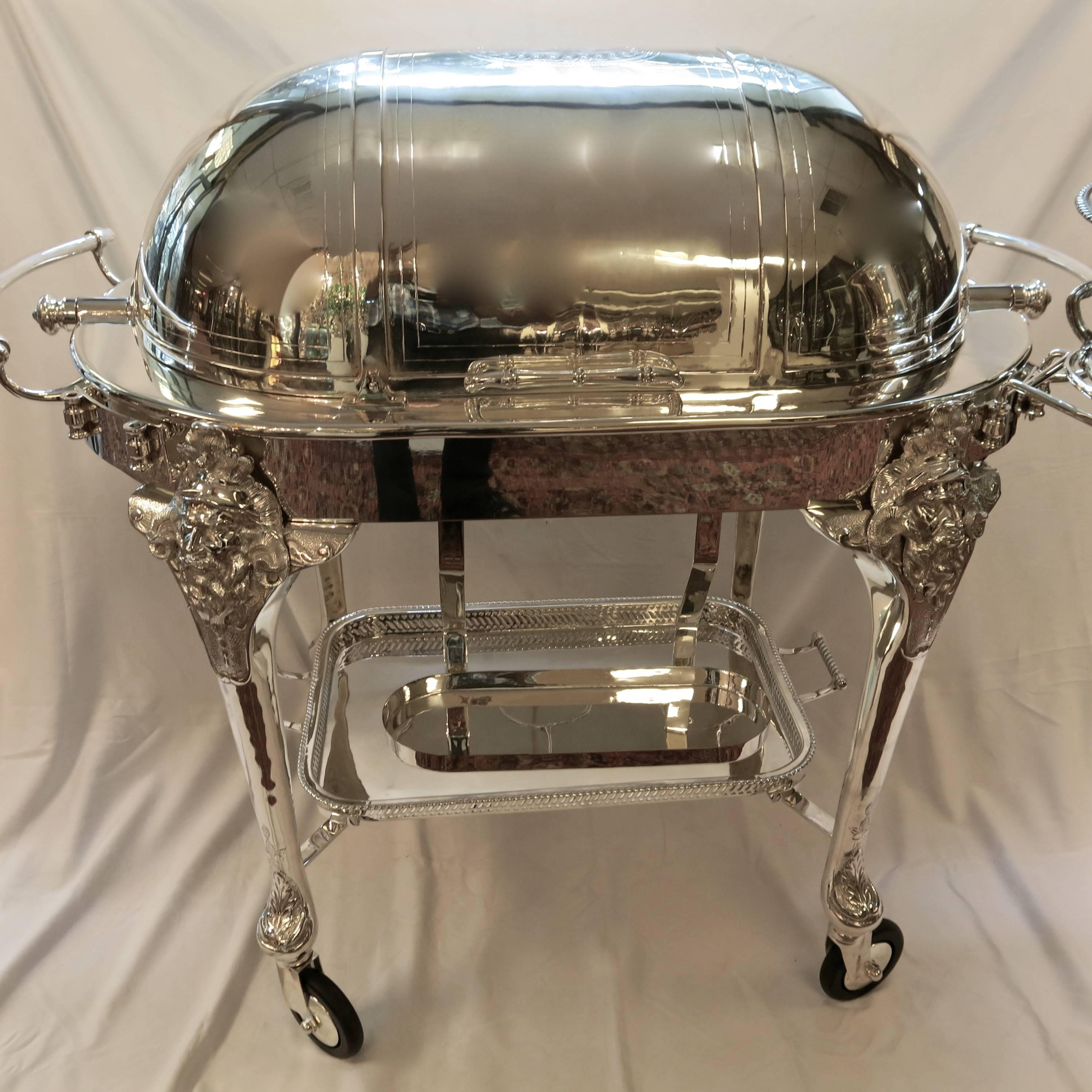 Large Silver Plated Carving Trolley In Good Condition In New York, NY
