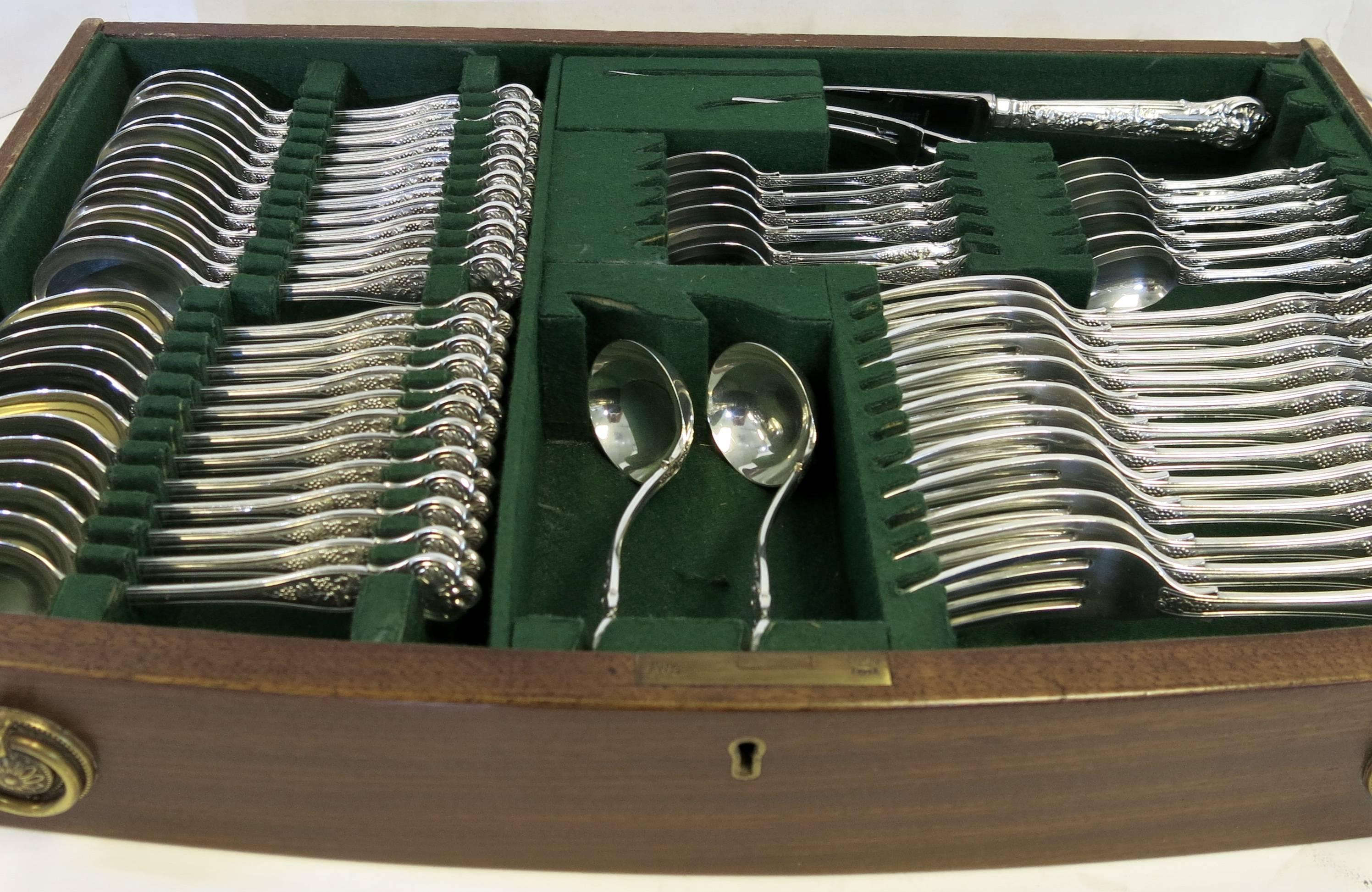 English Rare, Trailing Vine, Sterling Silver Flatware Set by Asprey & Co. 161 Pieces For Sale