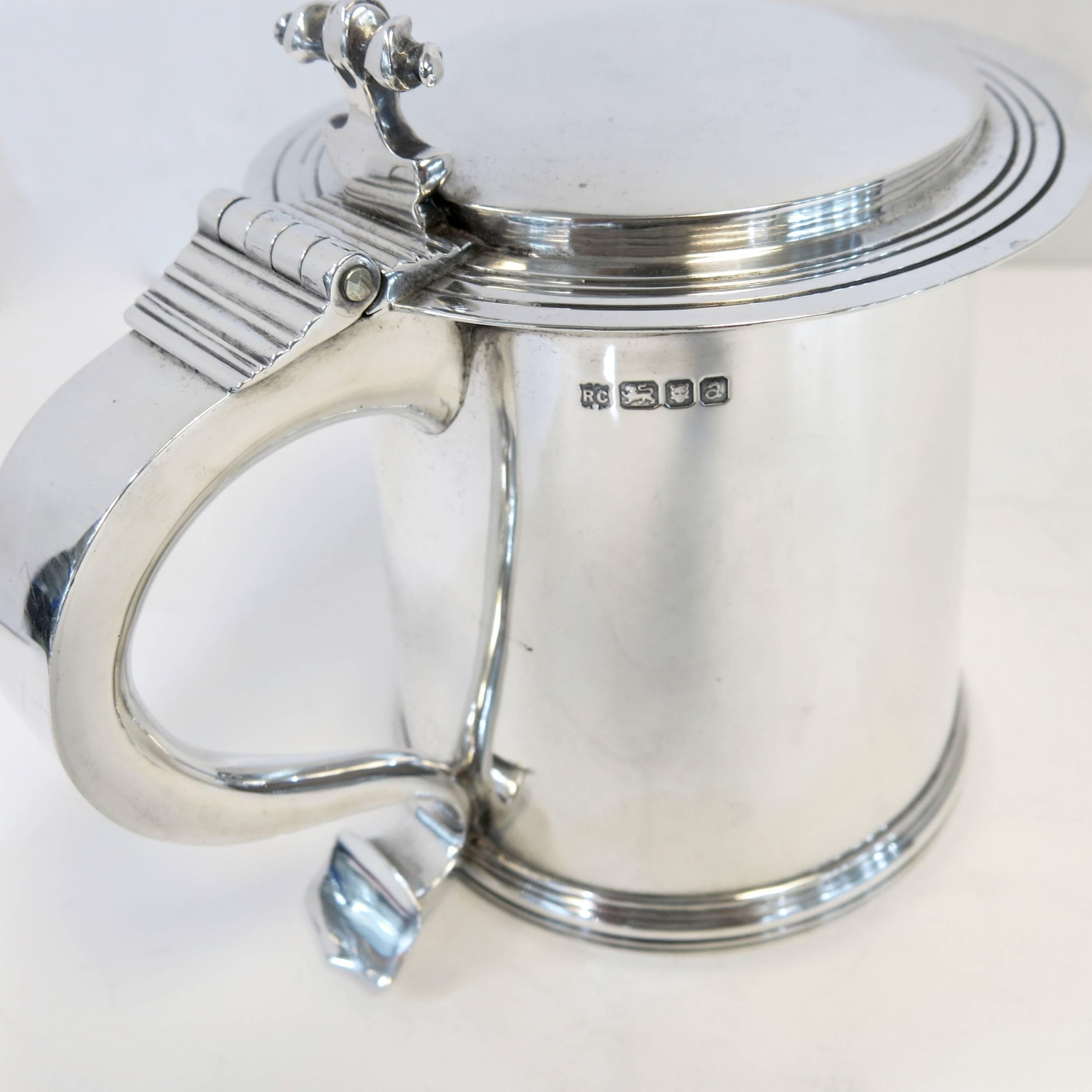 Exceptional Charles II Style Sterling Silver Tankard In Good Condition In New York, NY