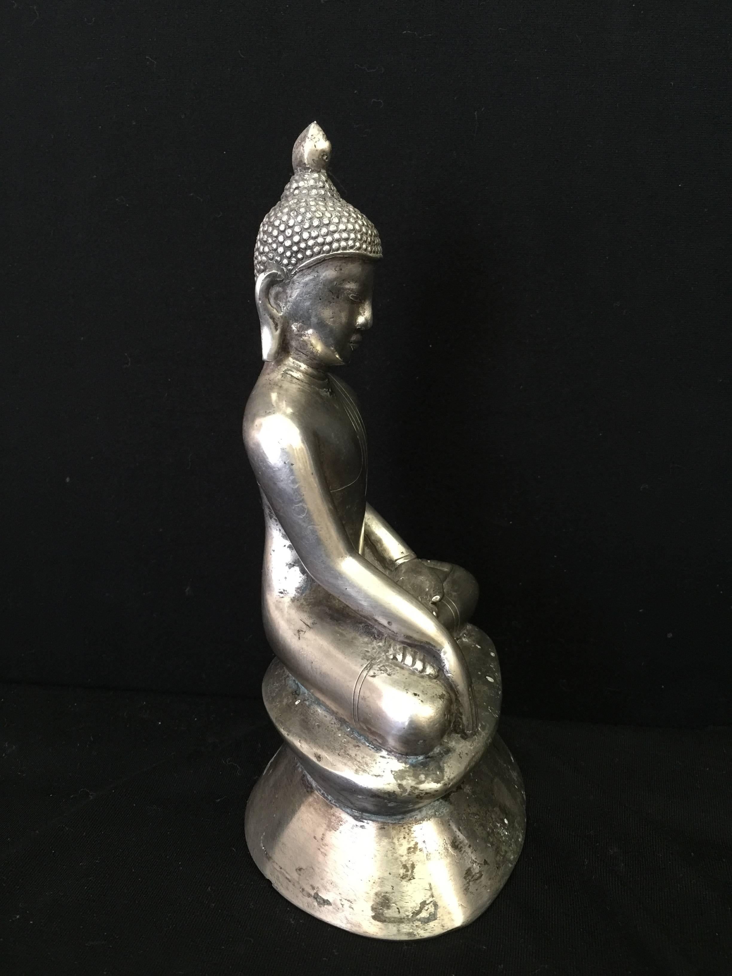 Silver Buddha, 19th Century For Sale 3