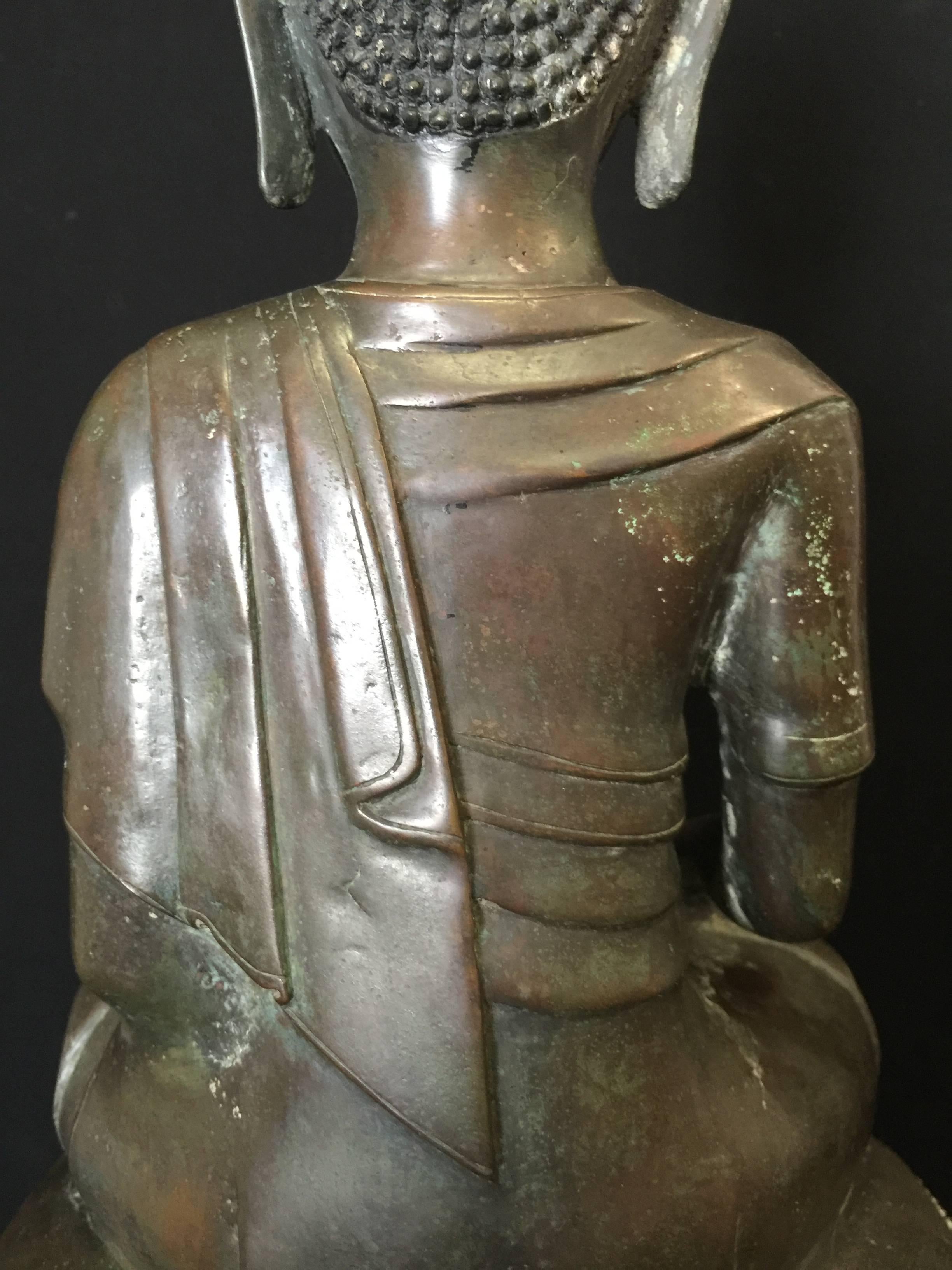 Antique Burmese Bronze Buddha, 18th Century, Awa For Sale 3
