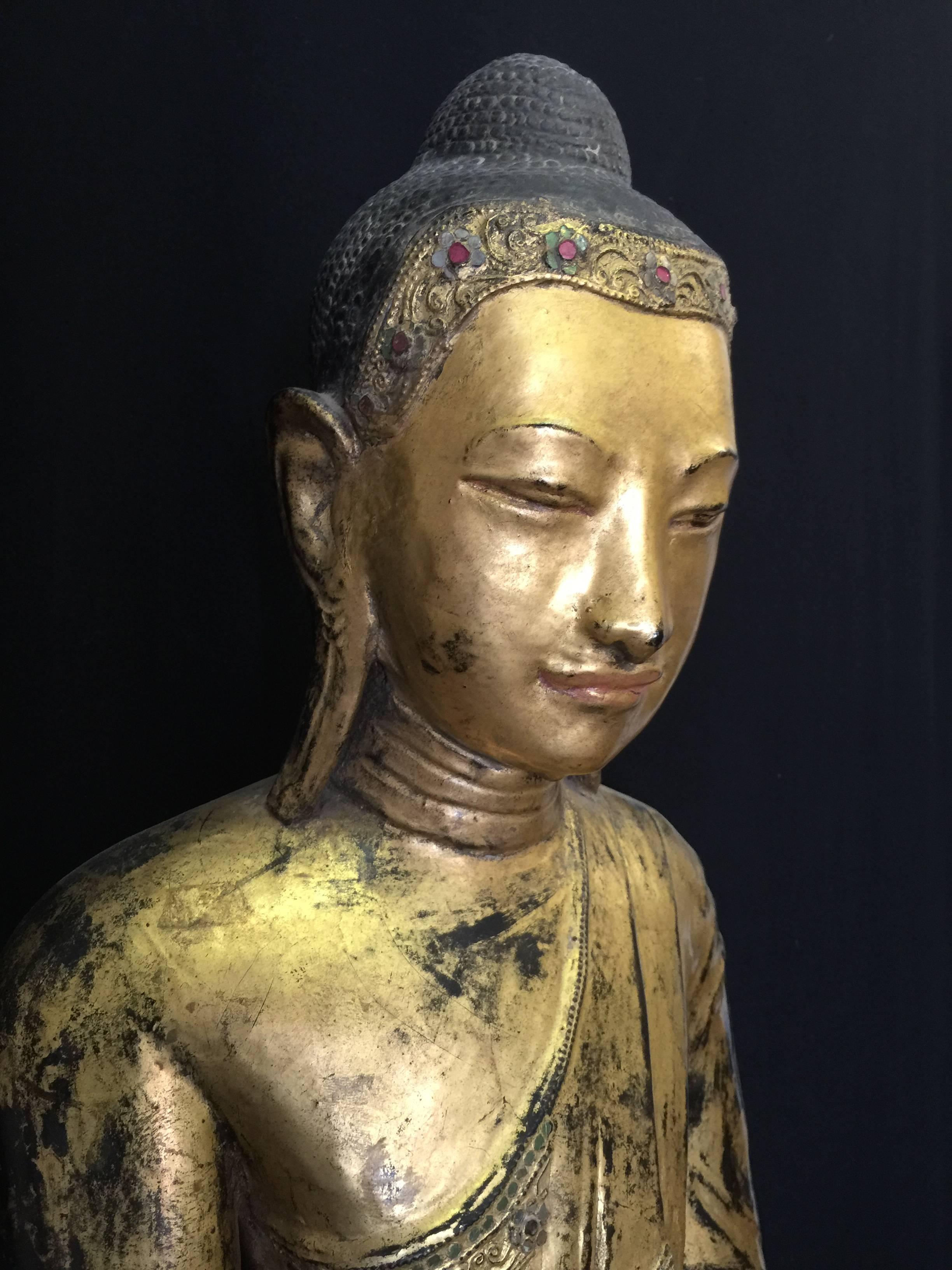 Lacquered Antique Lacquer Buddha