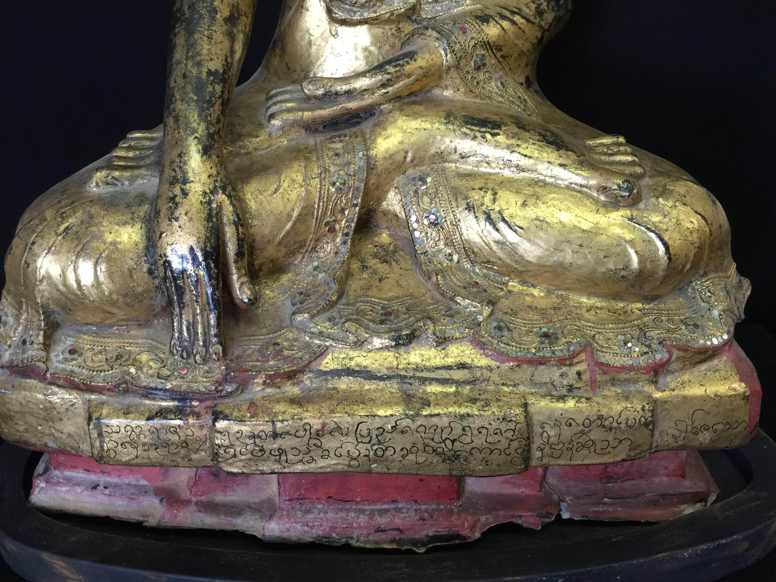 Antique Lacquer Buddha 1