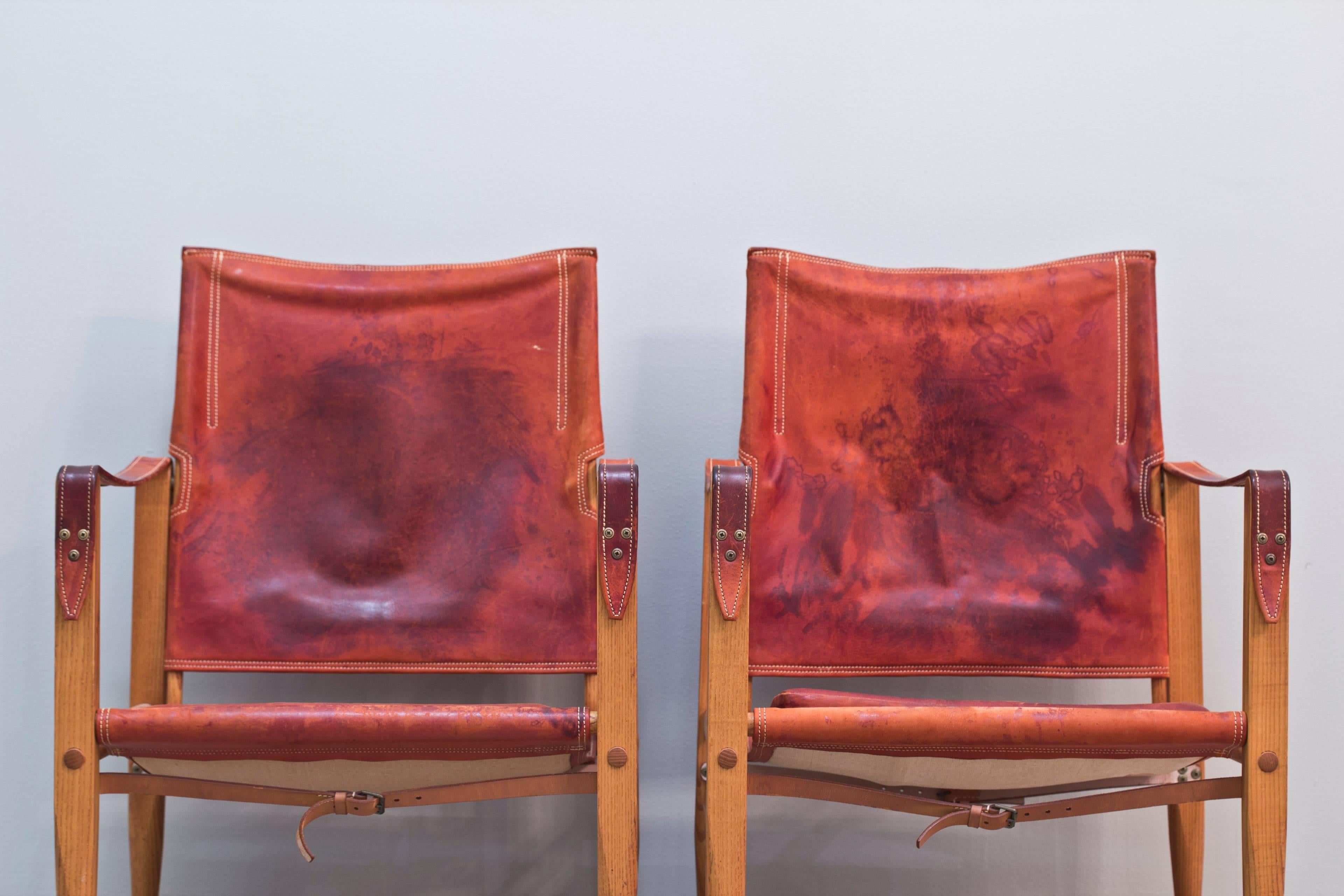 Scandinavian Modern Pair of 1950s Safari Chairs by Kaare Klint