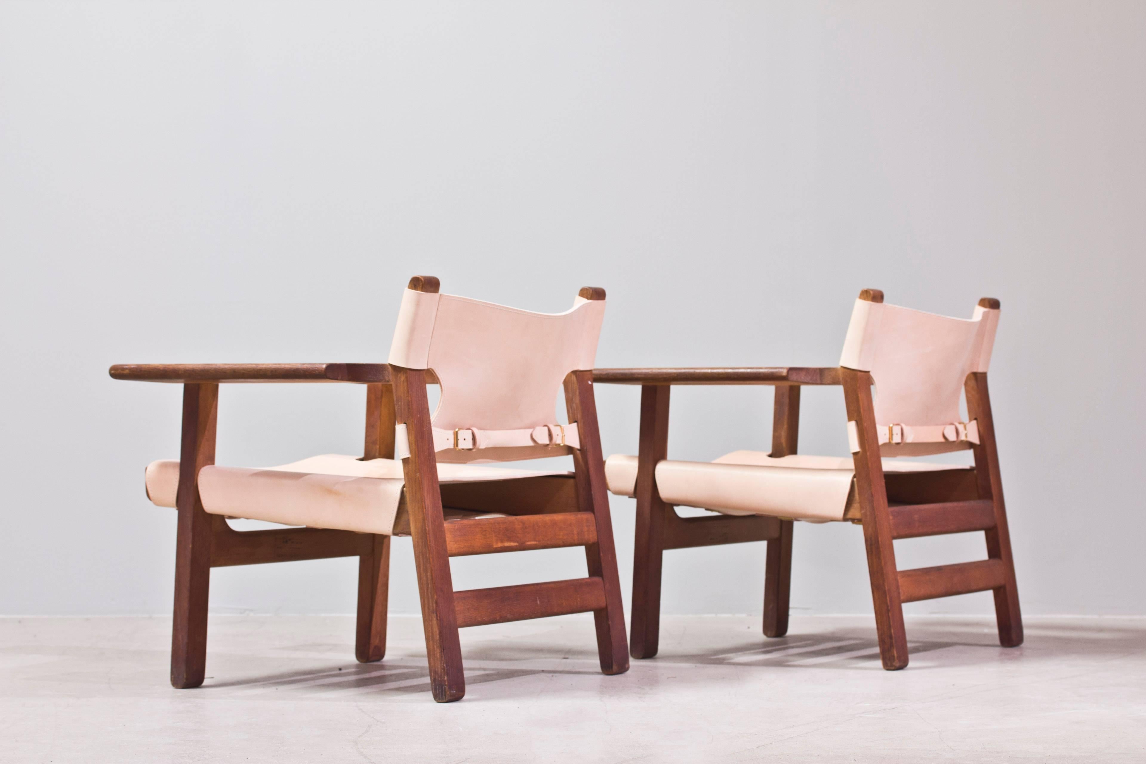 Original 'Spanish Chair' designed by Børge Mogensen in newly upholstered leather.