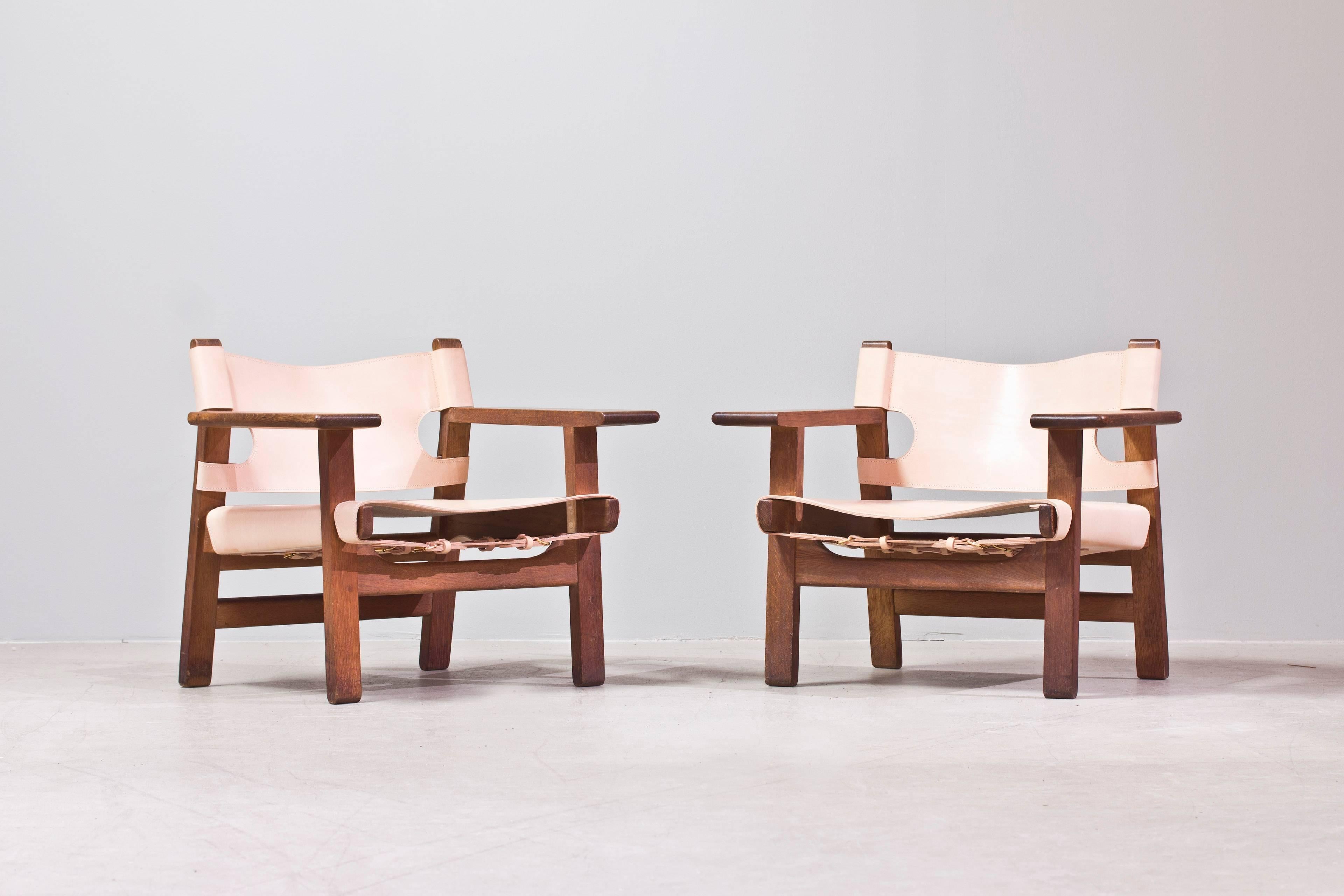 'Spanish Chair' Designed by Børge Mogensen For Sale 2