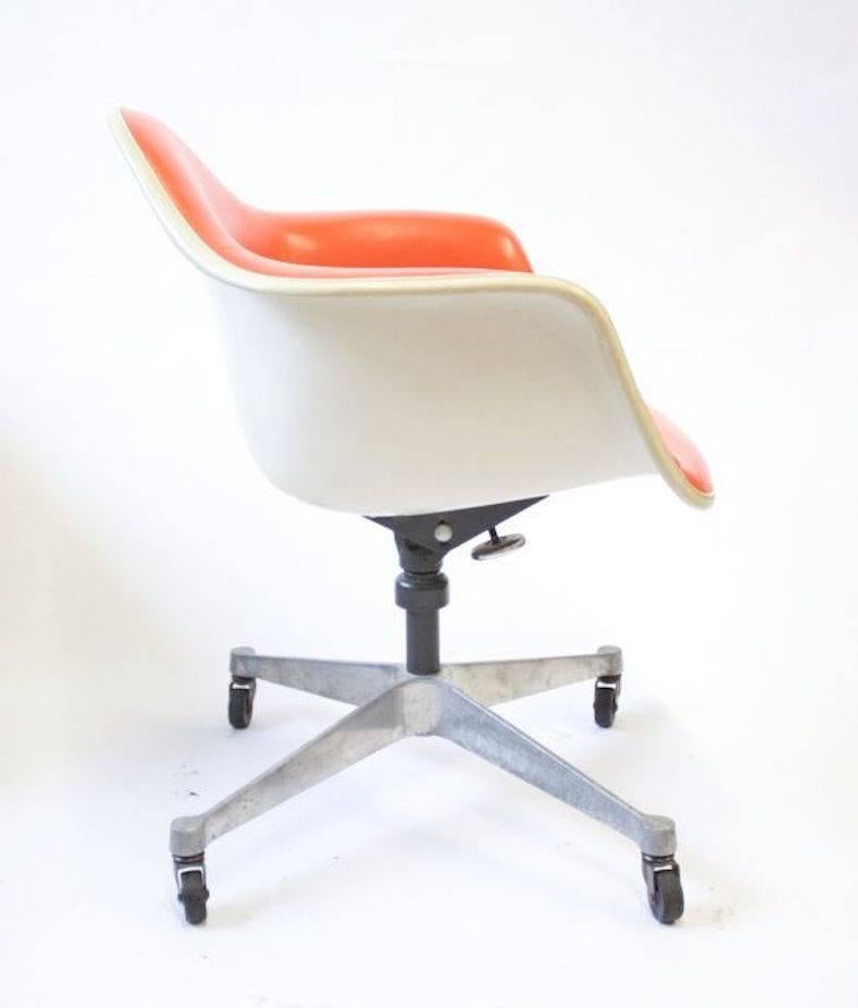 American Eames H. Miller Desk Chair on Wheels