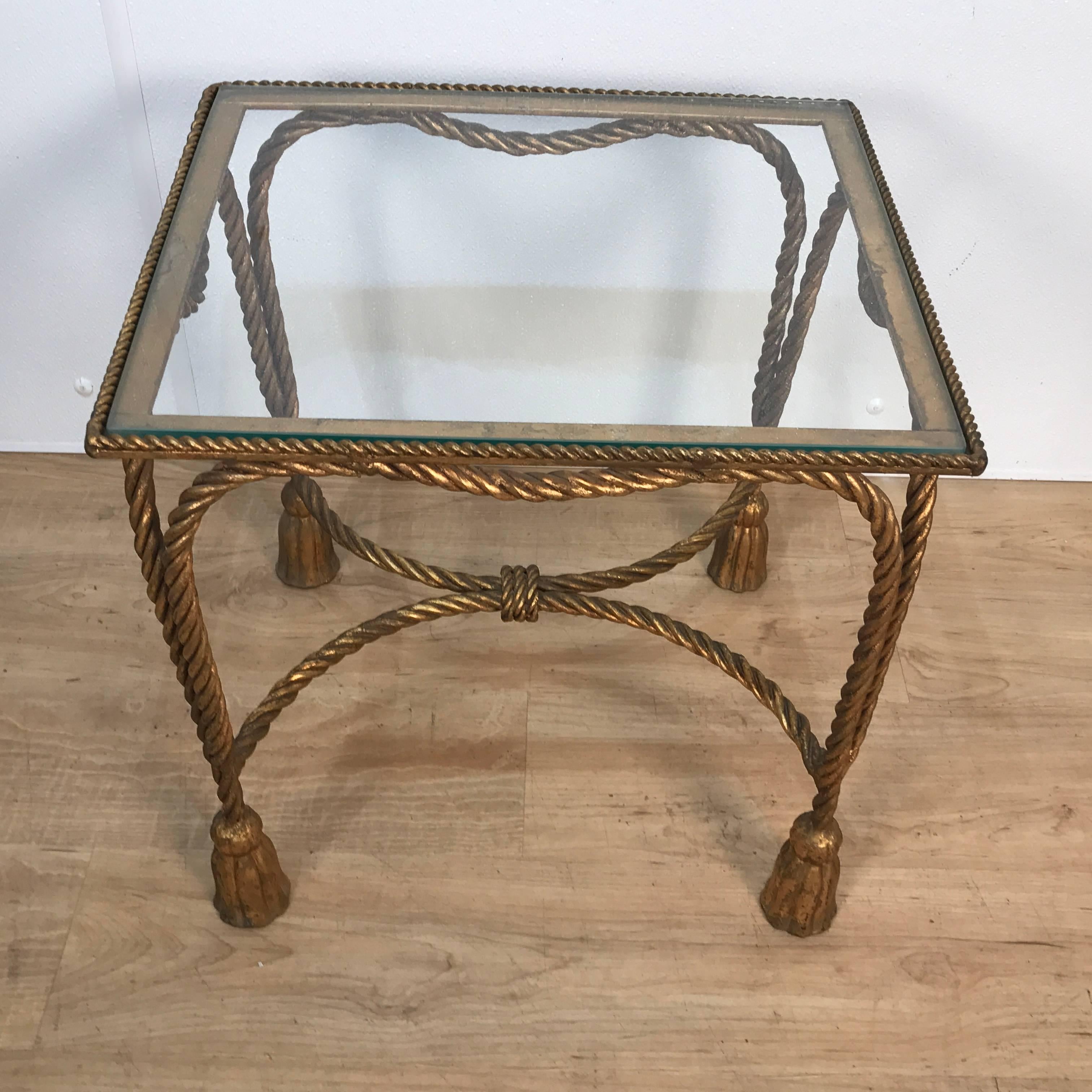 Two Pairs of Hollywood Regency Gilt Metal Rope Nesting Tables In Good Condition In Atlanta, GA