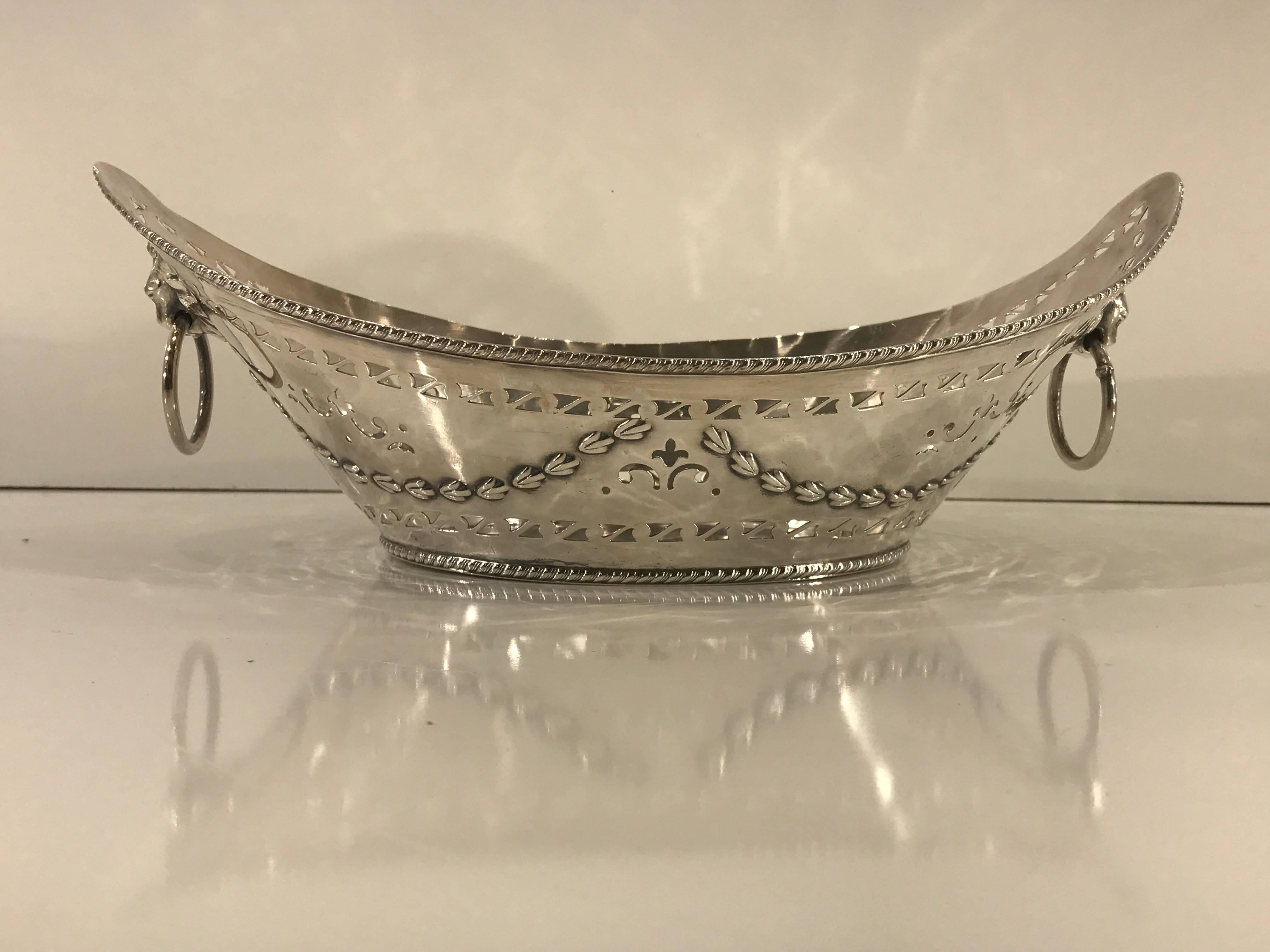 English Antique Sheffield Plated Boat Shaped Pierced Fruit Basket with Lion Mask Handles