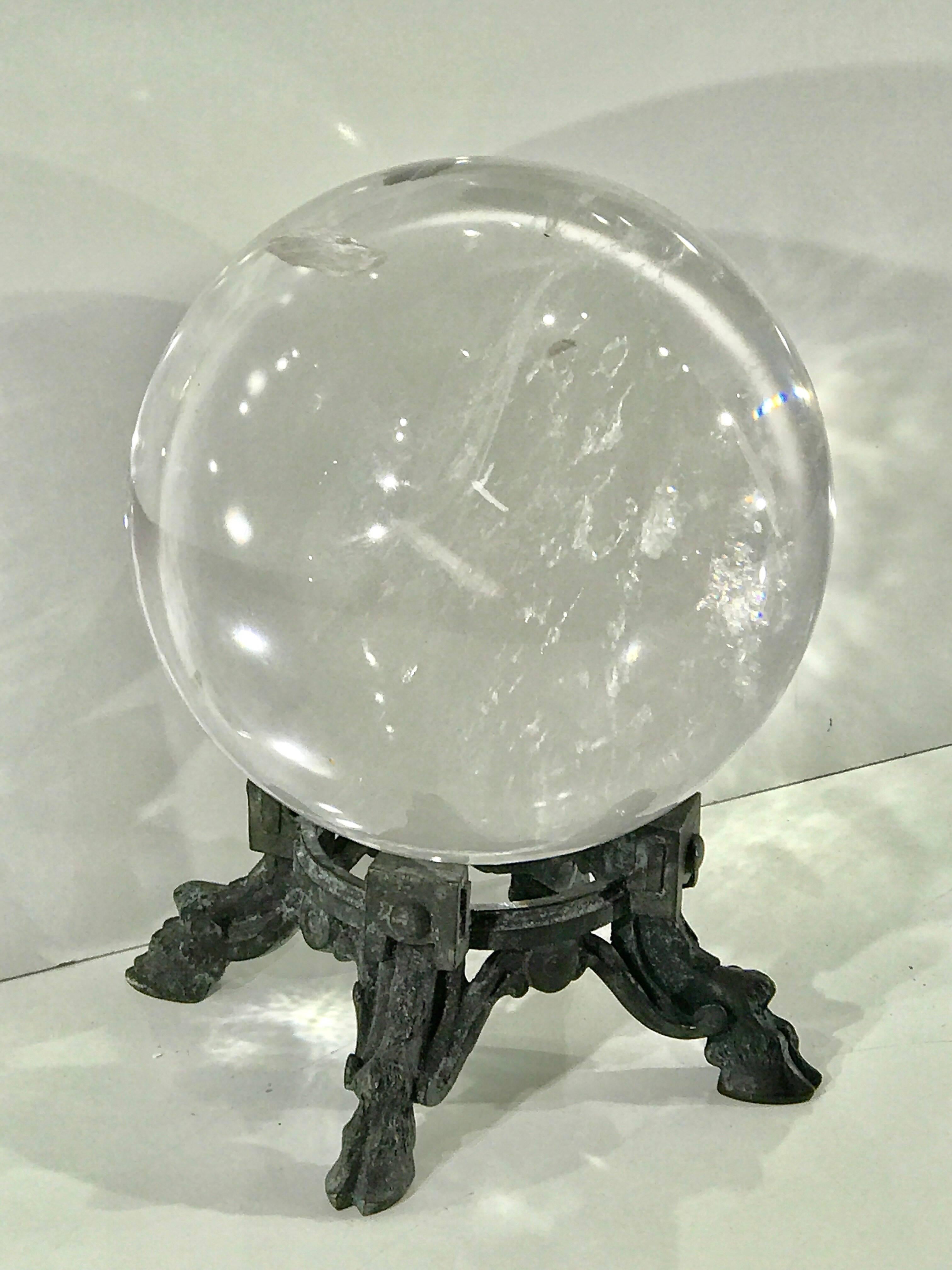 18th-19th century French rock crystal ball on a later Louis XIV style Verdigris bronze stand.
A magnificent large specimen antique 165mm rock crystal sphere.
Raised on a finely cast and patinated bronze hoof foot stand. Measure: 4.5