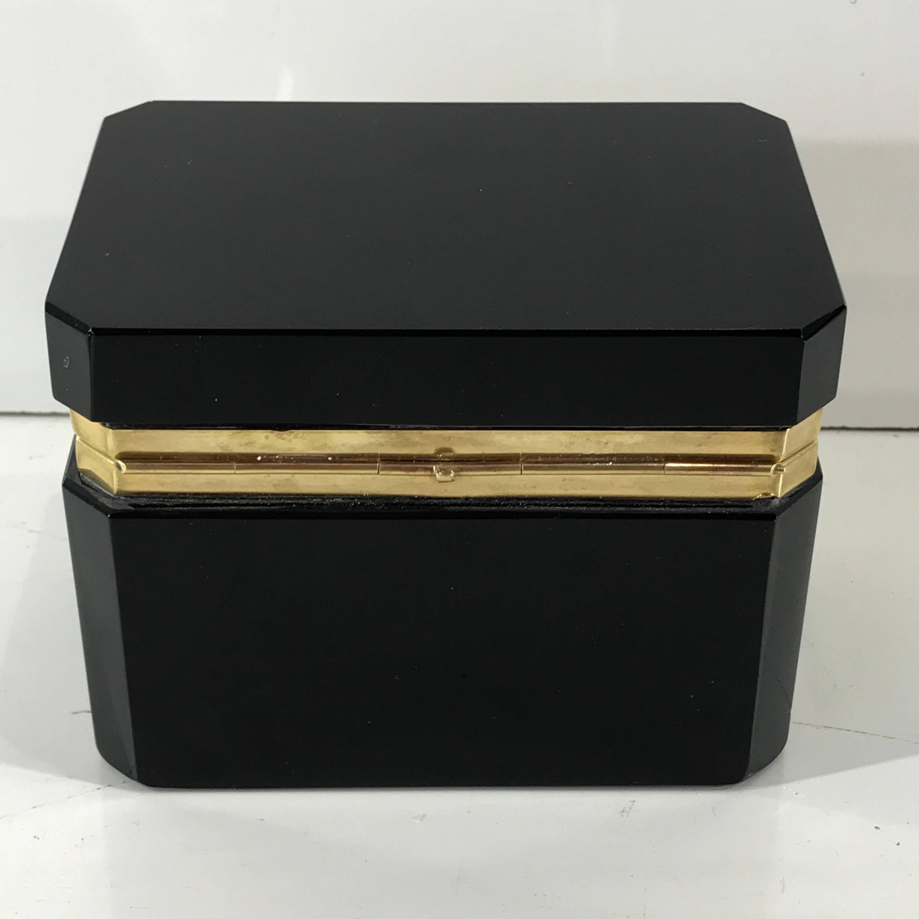 Fine Black Opaline Bronze-Mounted Table Box, with Key In Good Condition For Sale In Atlanta, GA