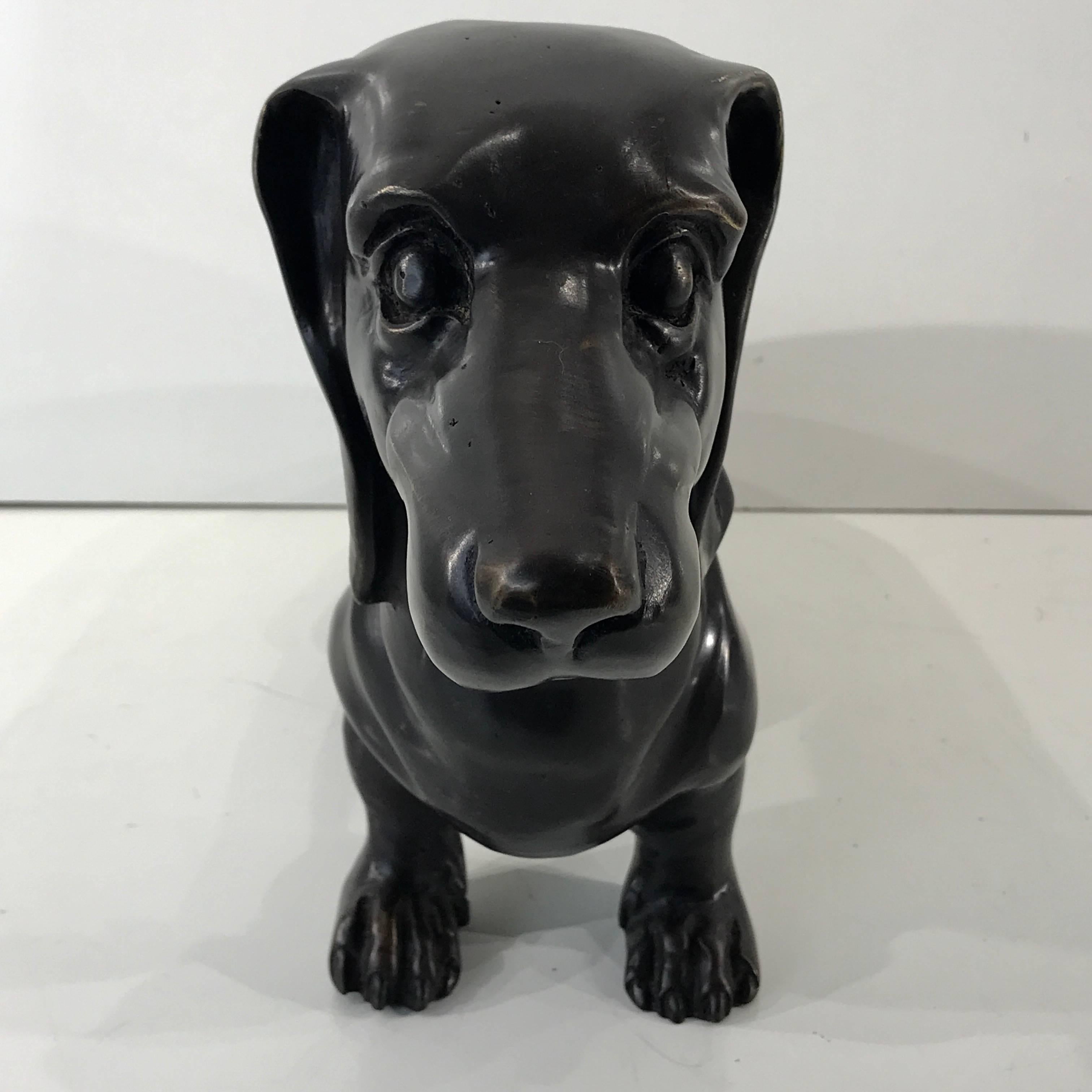 Midcentury Bronze Figure of a Seated Dachshund In Excellent Condition In Atlanta, GA