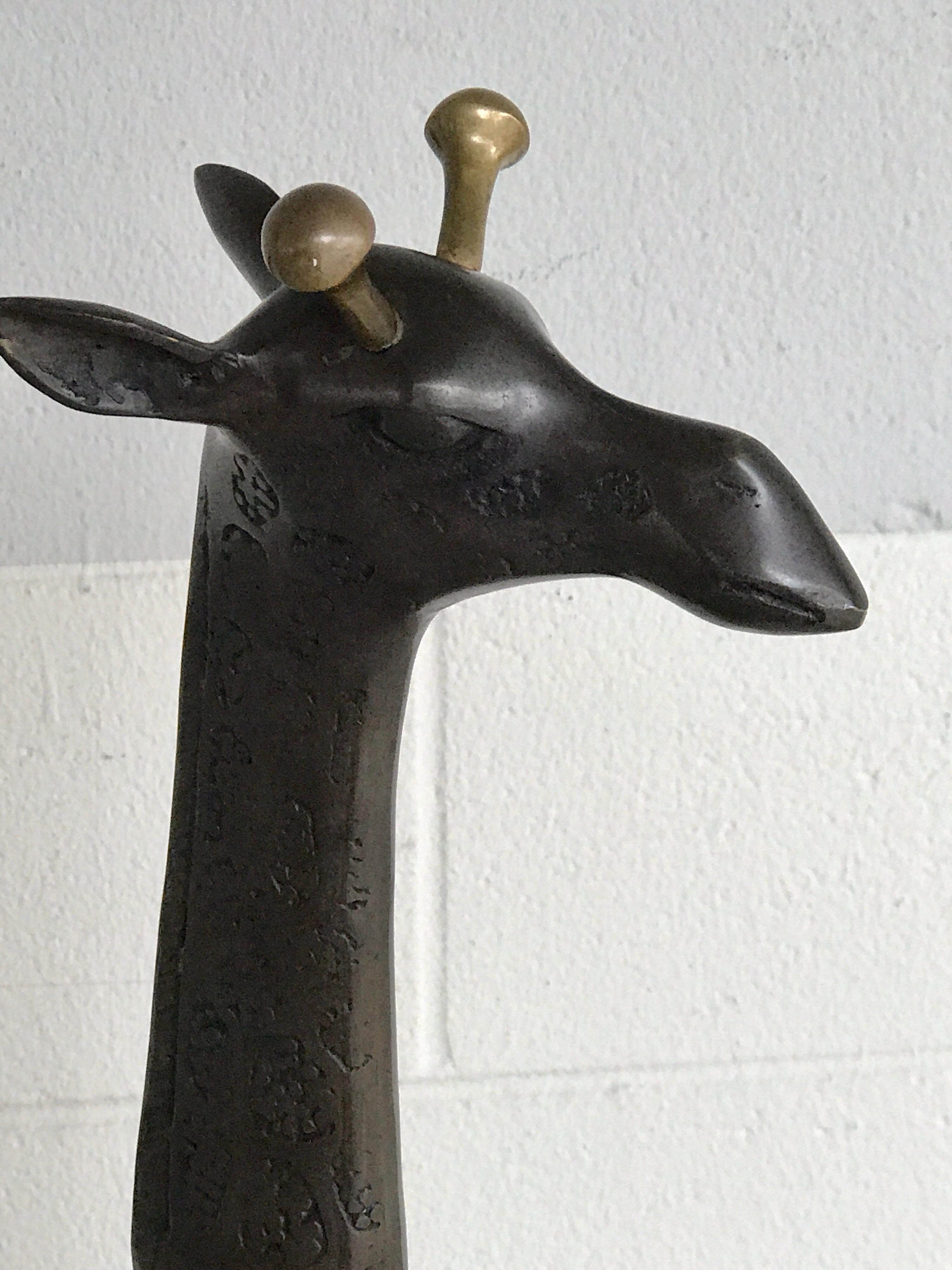 Midcentury Bronze Sculpture of a Giraffe For Sale 6