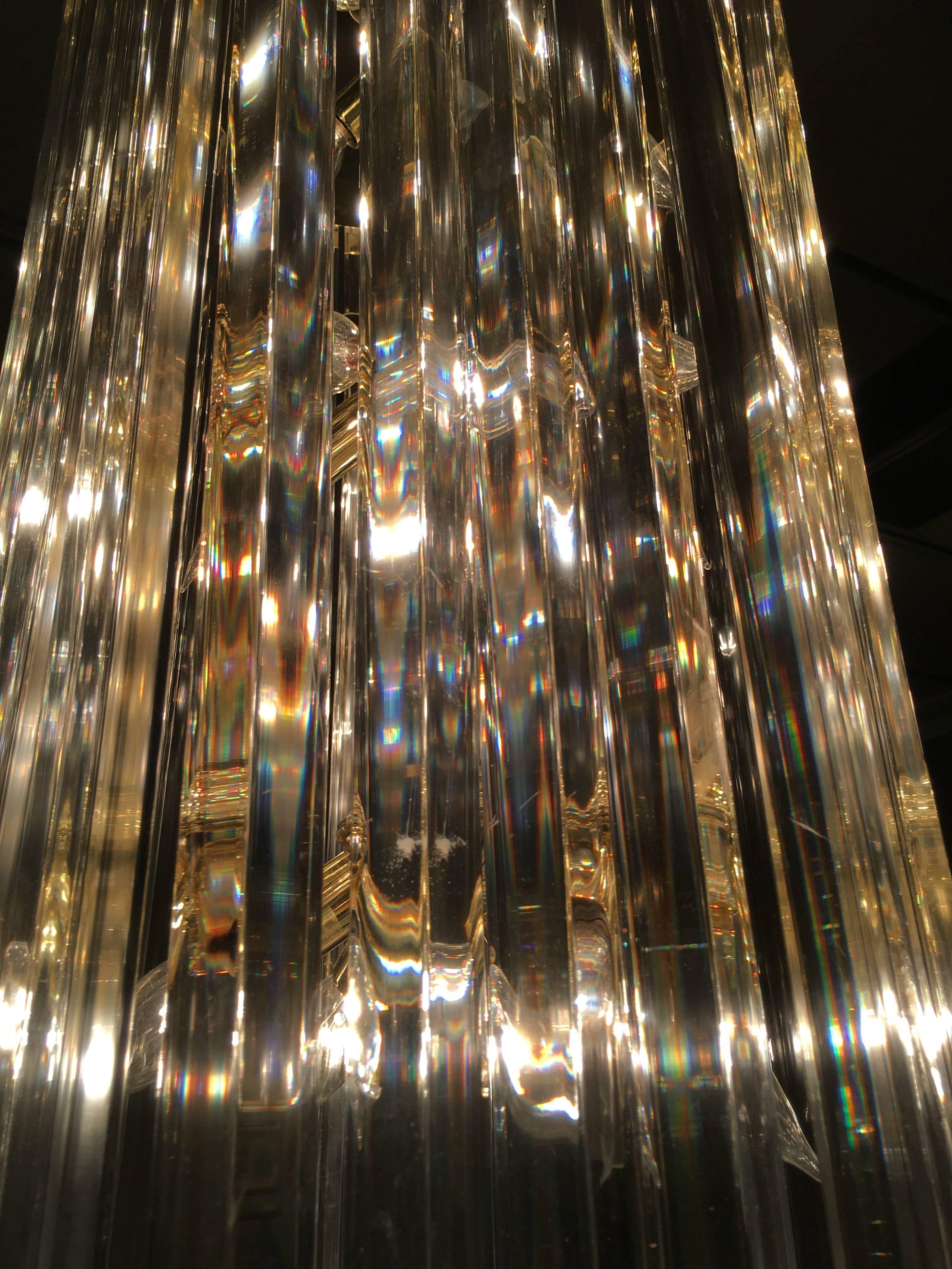 Late 20th Century Midcentury Long Lucite Ribbon Chandelier For Sale