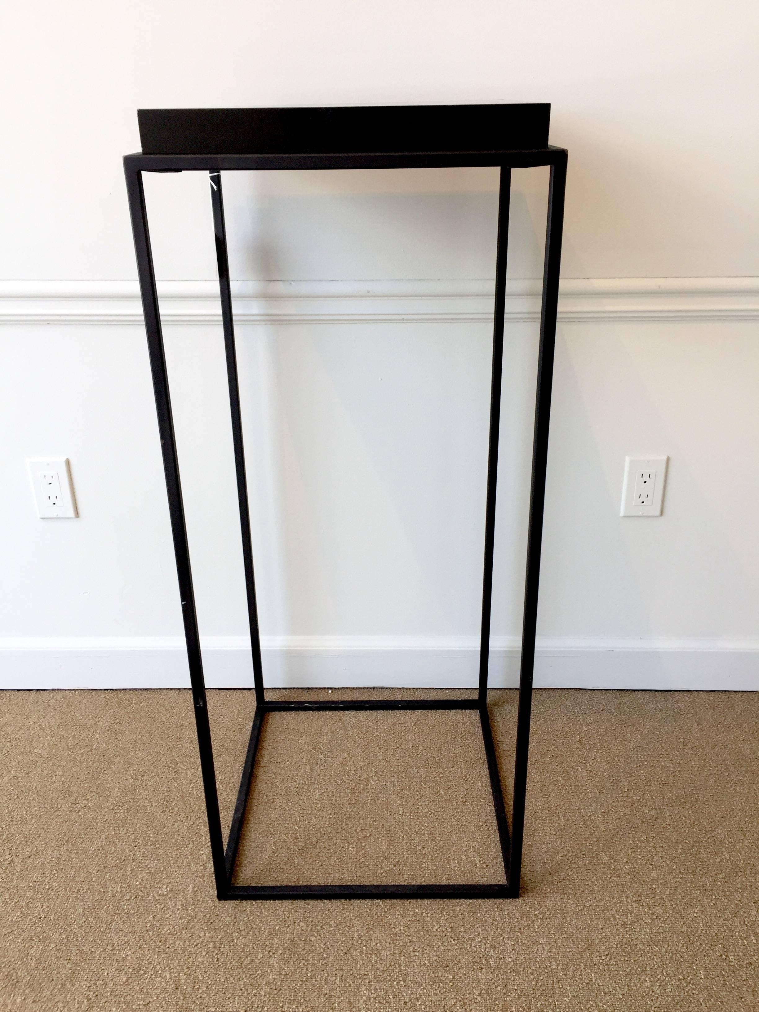 Pair of Modern Lacquer and Iron Pedestals In Good Condition In Atlanta, GA