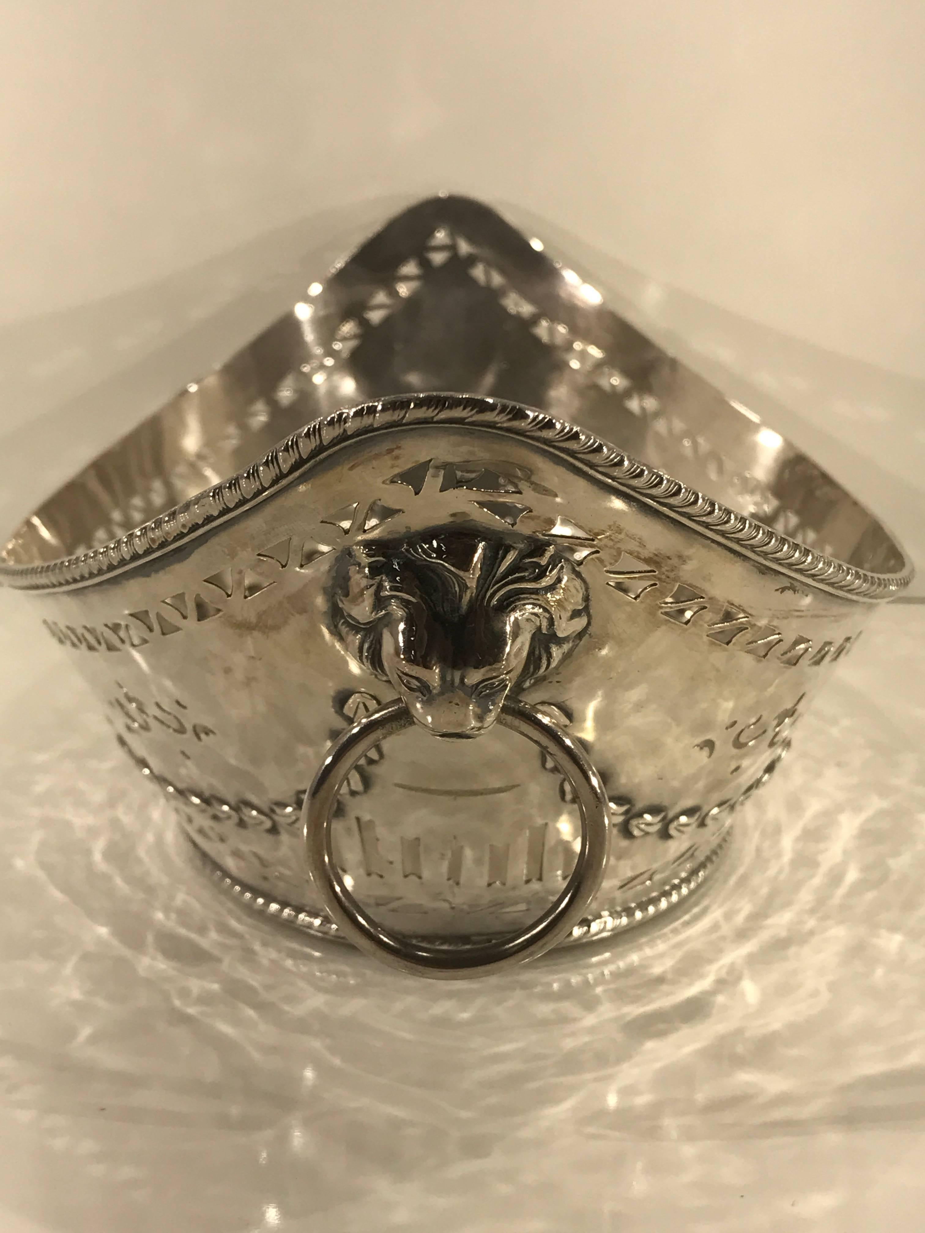 Antique Sheffield Plated Boat Shaped Pierced Fruit Basket with Lion Mask Handles In Good Condition In Atlanta, GA