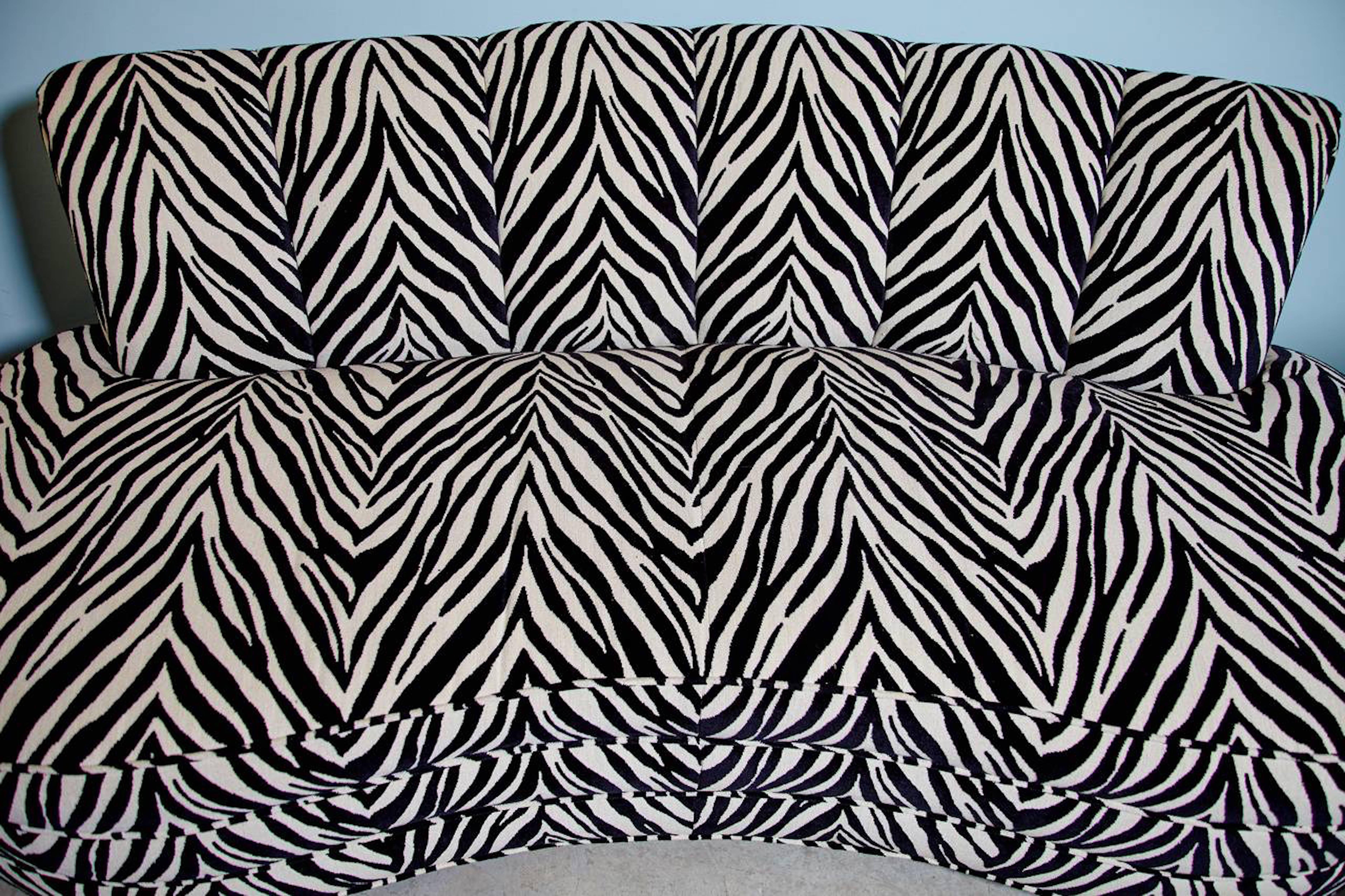 Custom Midcentury Zebra Pattern Sofa In Good Condition For Sale In Atlanta, GA
