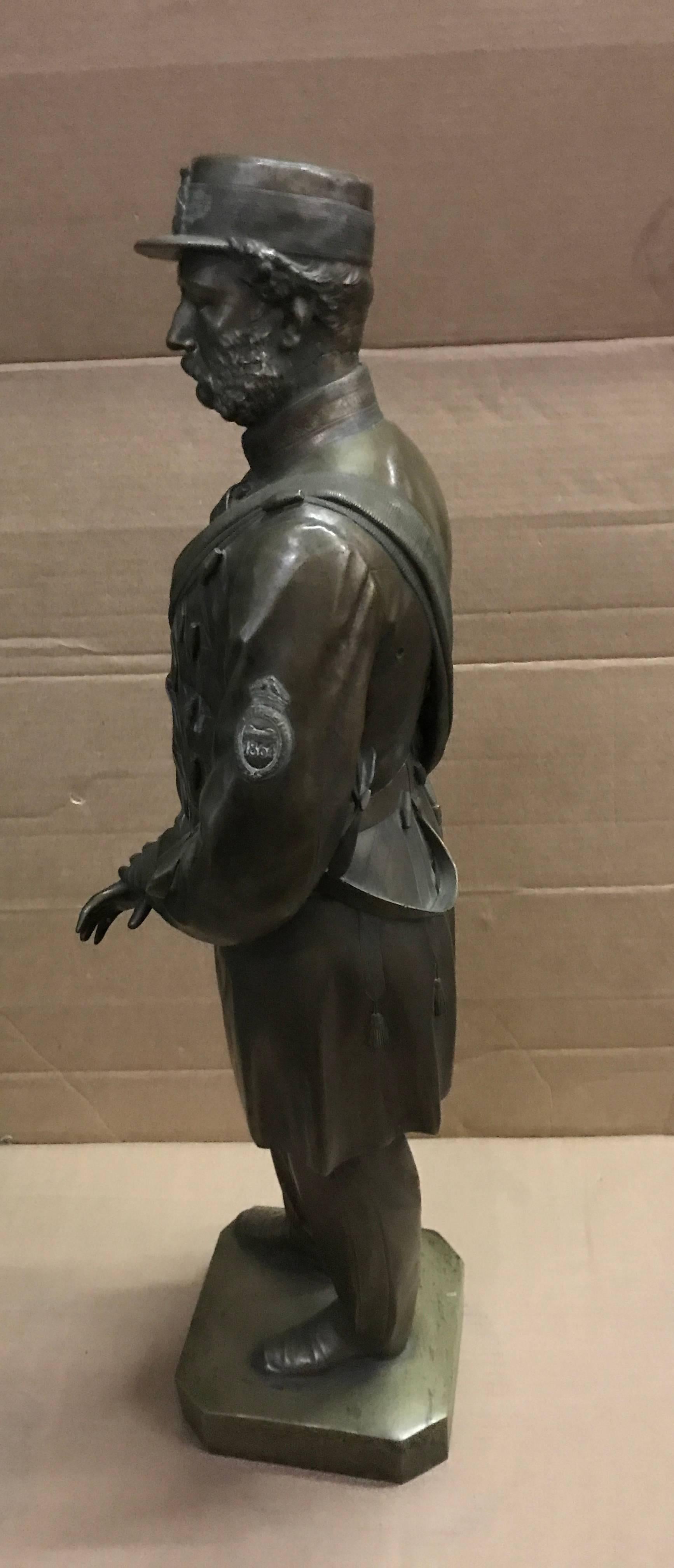 Bronze Portrait Figure of a British HAC Military Officer, T. Fowke London, 1865 For Sale 2
