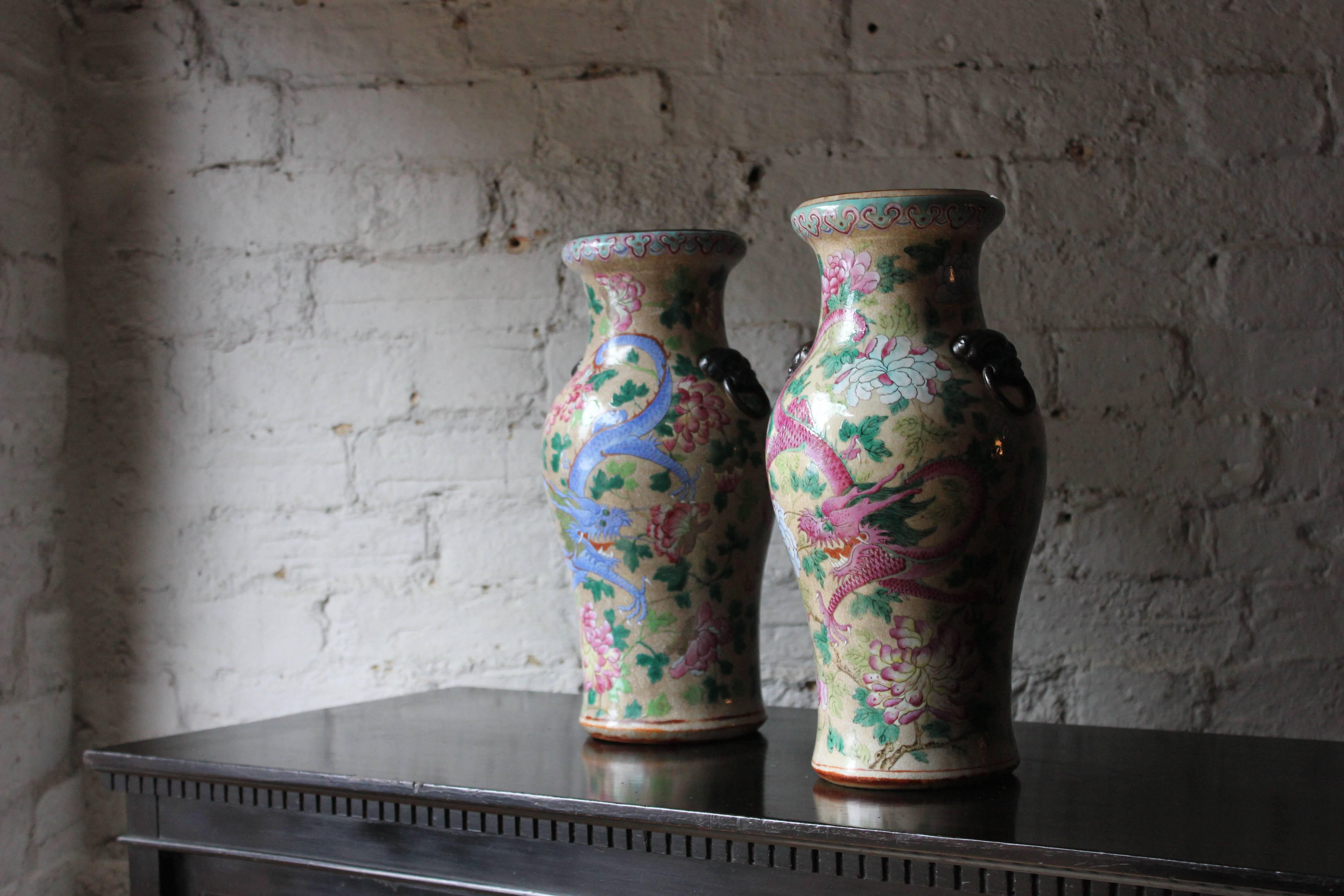 Intriguing Pair of Chinese Famille Rose Porcelain Vases, circa 1790-1810 2