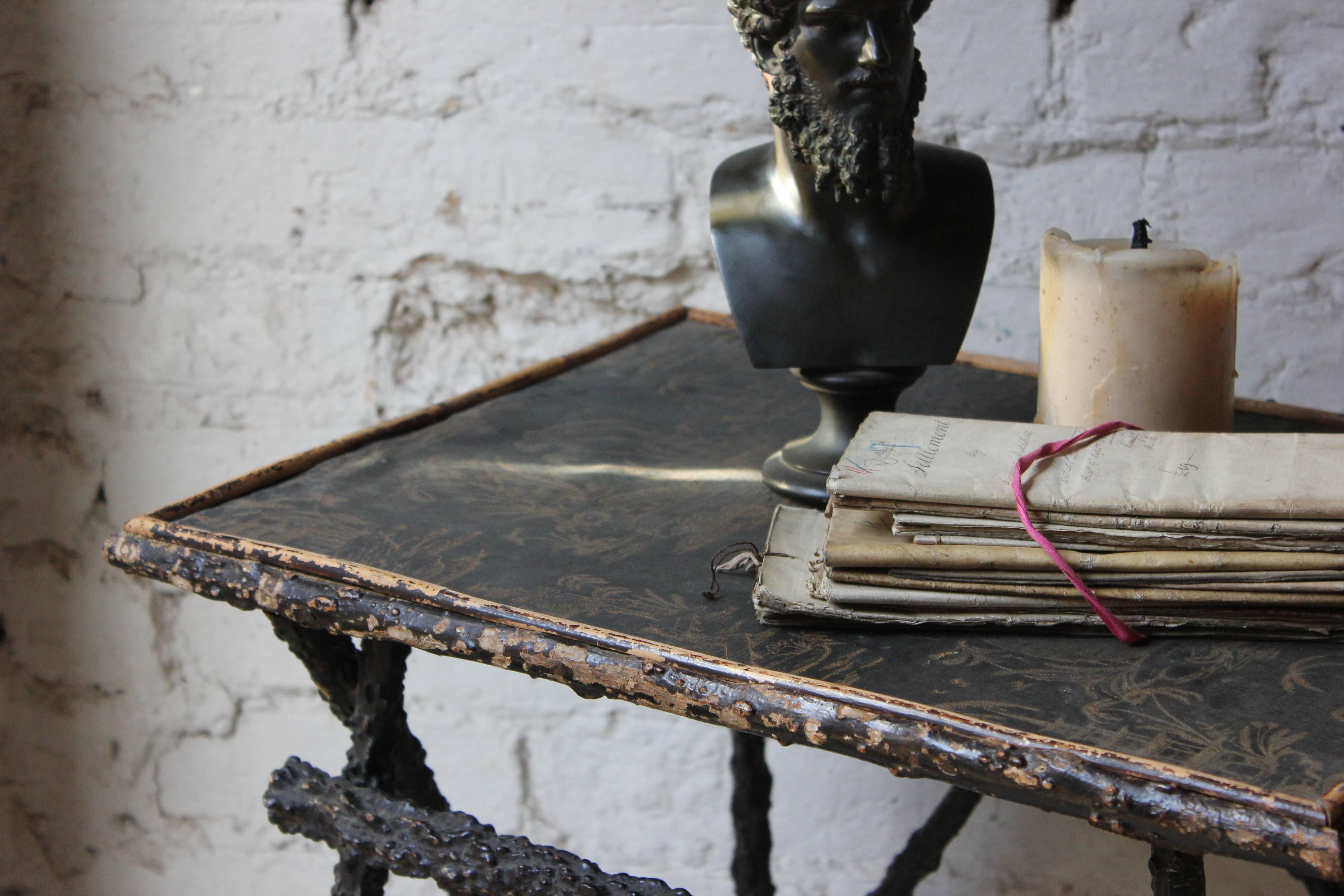 Wood Very Pretty circa 1860-1880 Ebonized and Chinoiserie Decorated Twig Table
