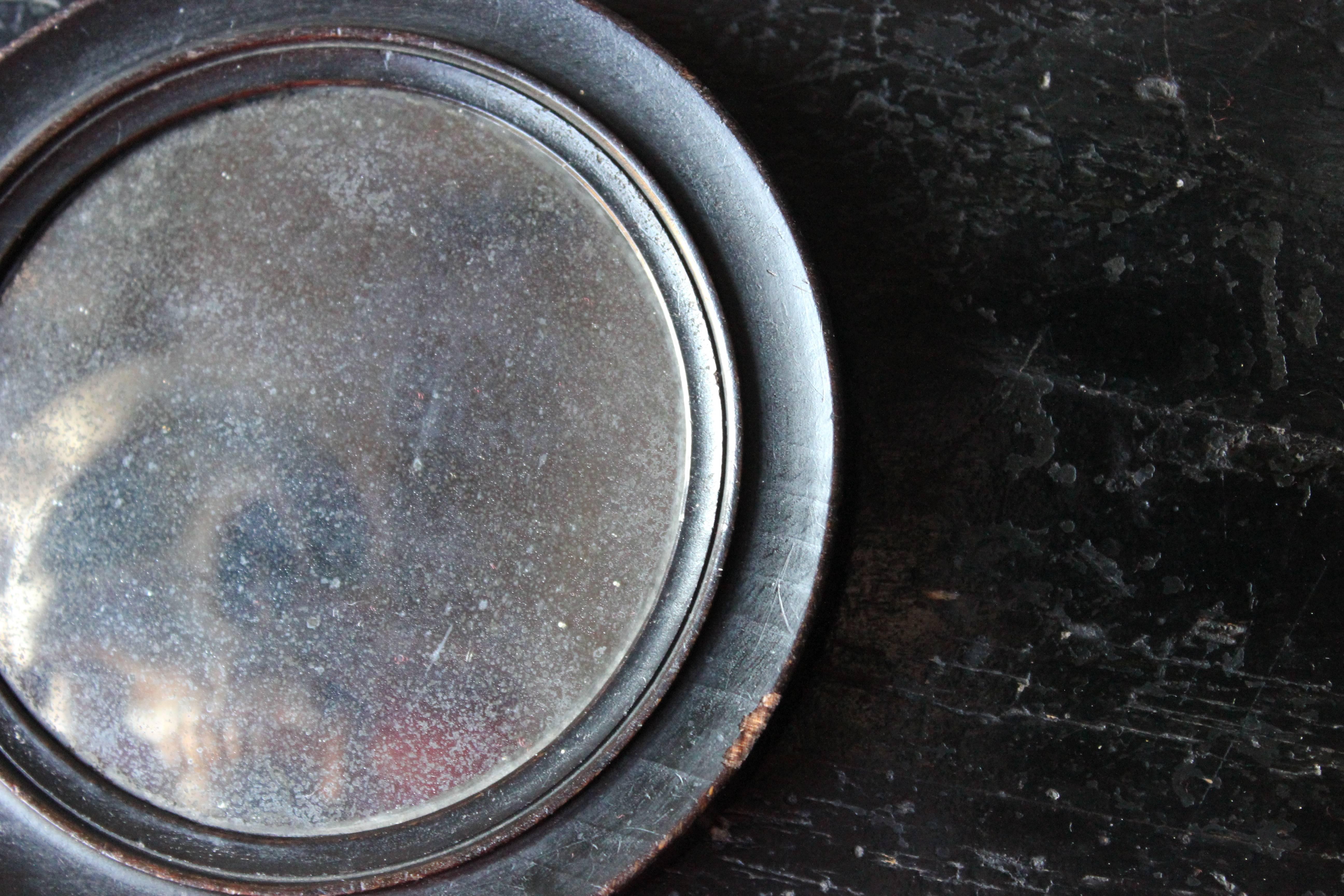Rare 18th century Ebonized Convex/Concave Hand Mirror, circa 1790 In Excellent Condition In Bedford, Bedfordshire