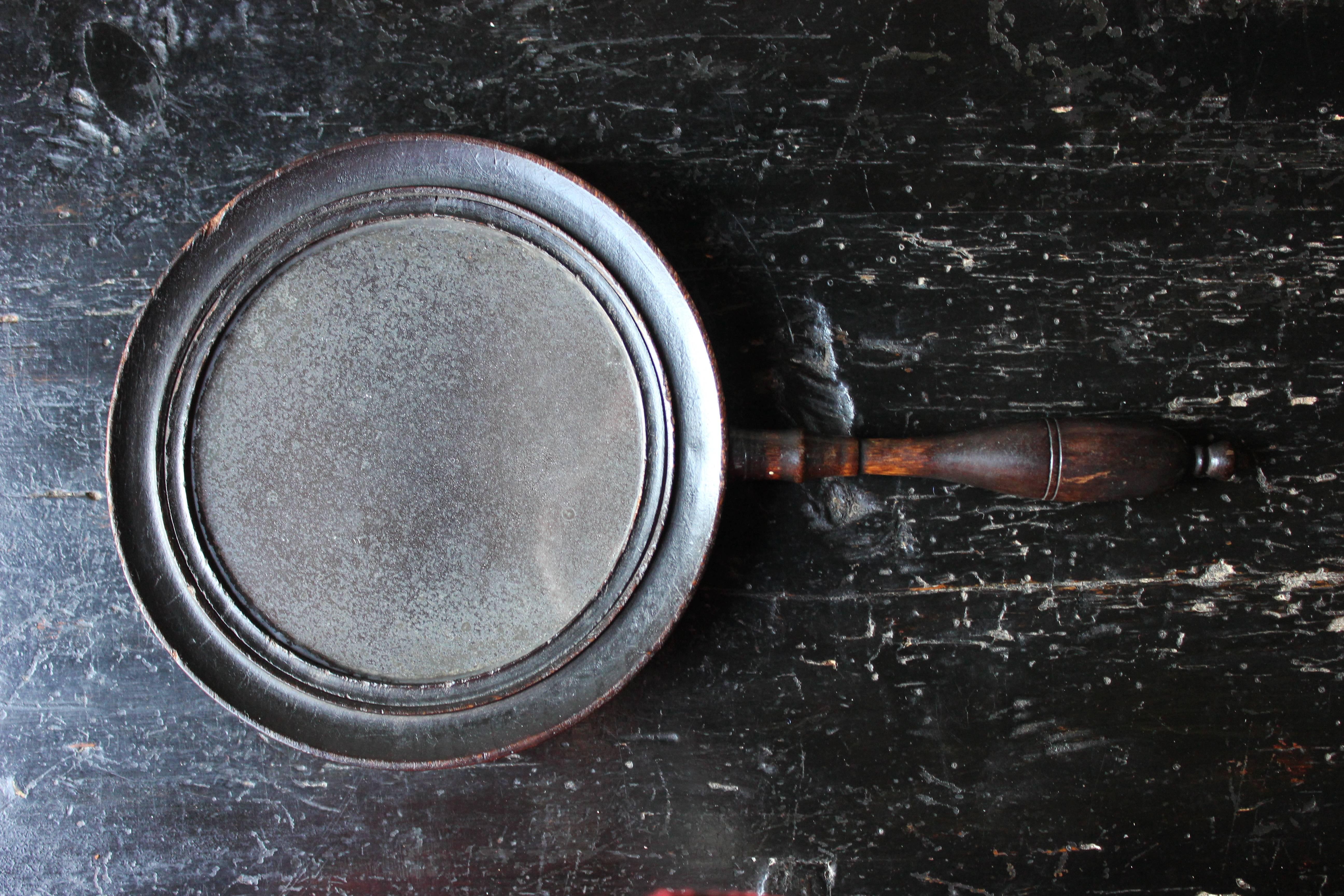 Rare 18th century Ebonized Convex/Concave Hand Mirror, circa 1790 3
