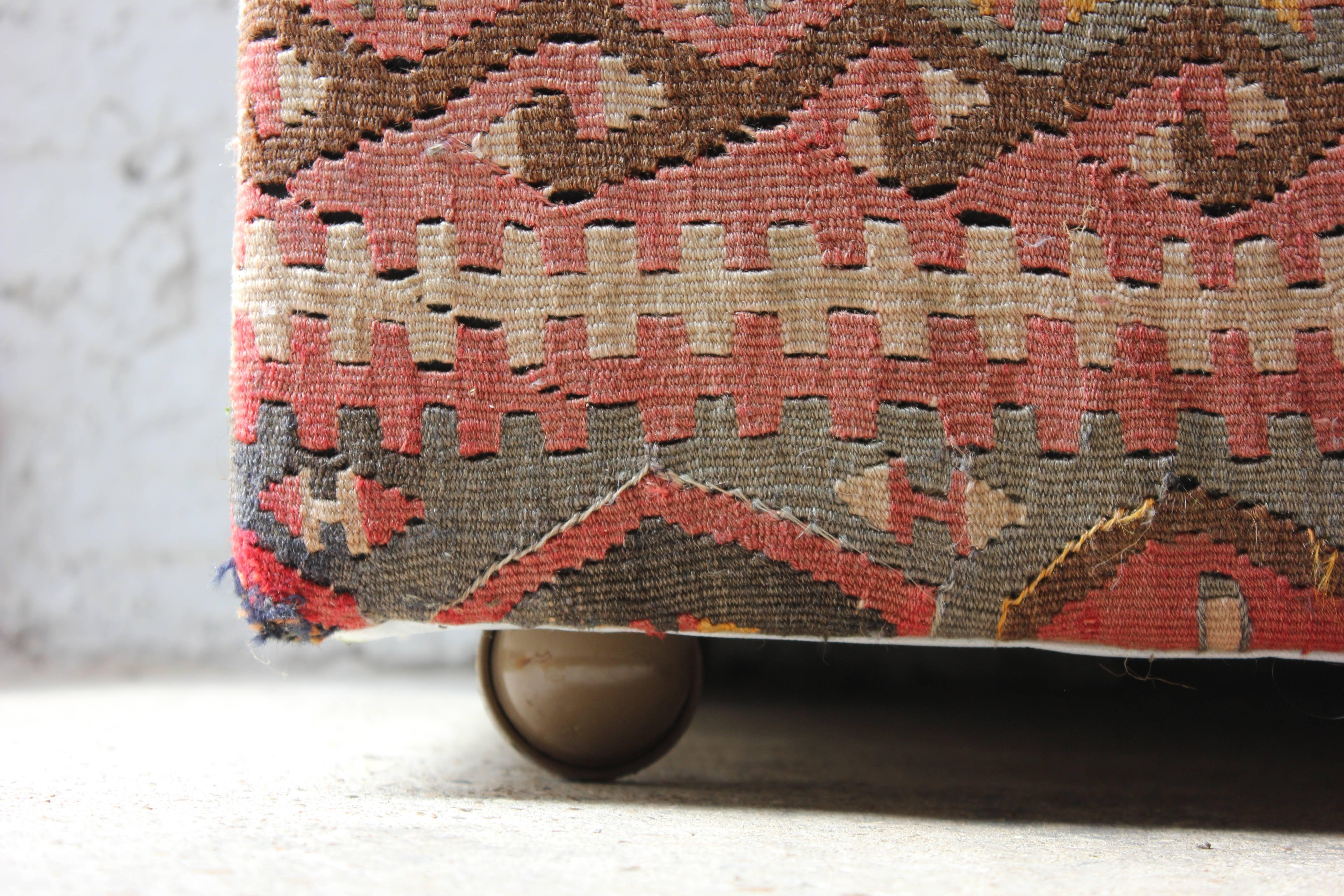 Late 20th Century Good Quality Three-Seat Kilim Upholstered Sofa by George Smith, circa 1990