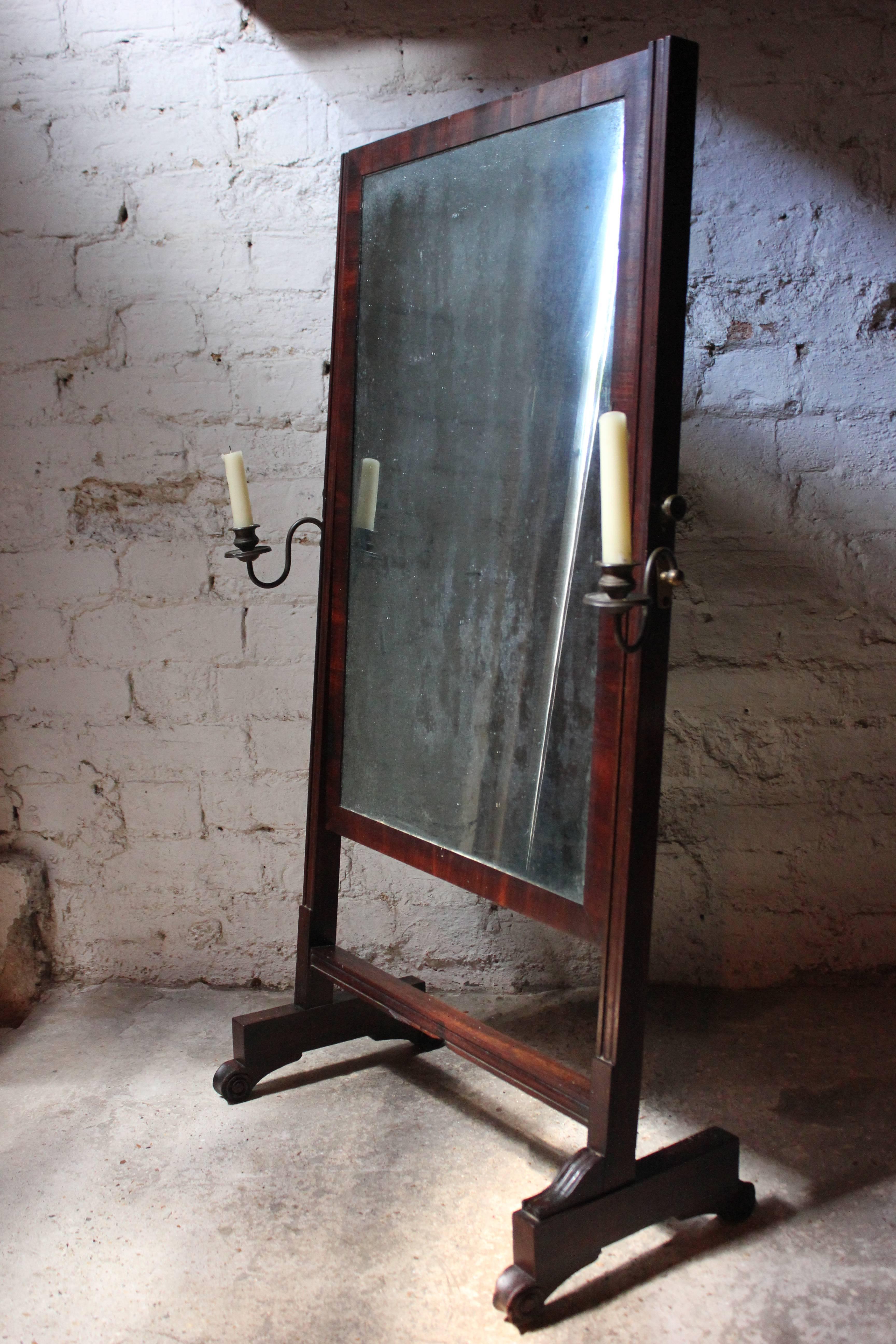 Rare Mid-19th Century Child’s Cheval Mirror, circa 1860 In Good Condition In Bedford, Bedfordshire