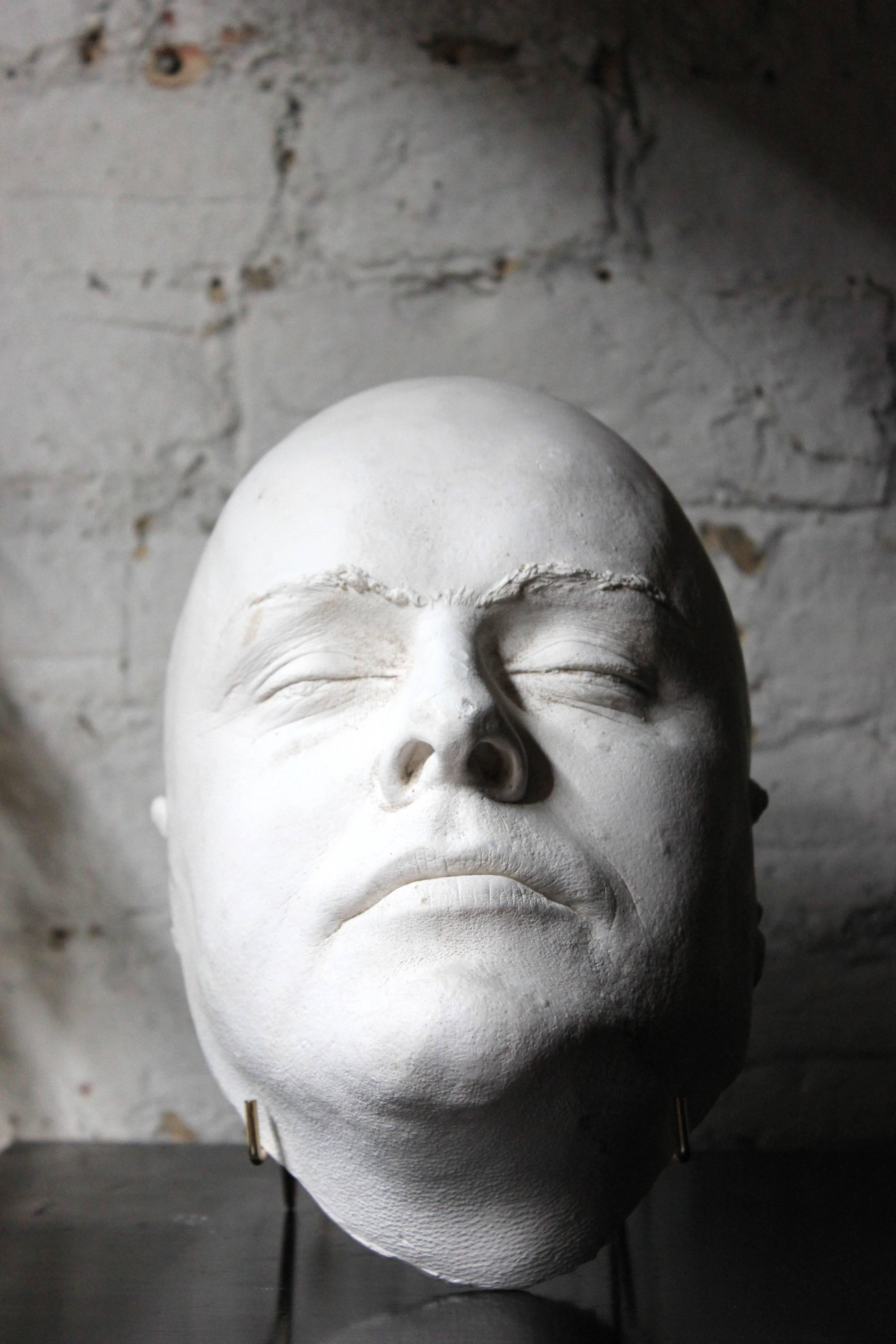 Good 20th Century Plaster Death Mask of a Burly Gentleman 1
