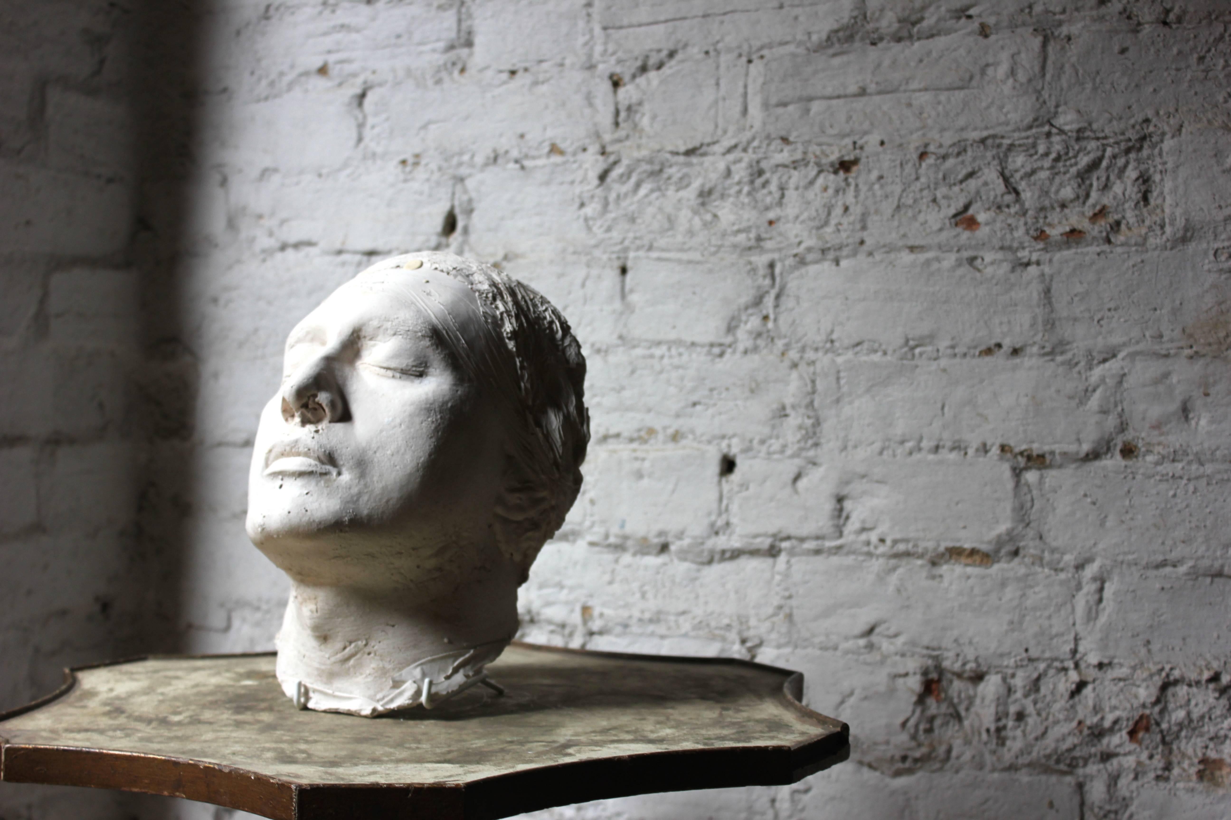 Good Mid-20th Century Plaster Death Mask of a Young Gentleman 4