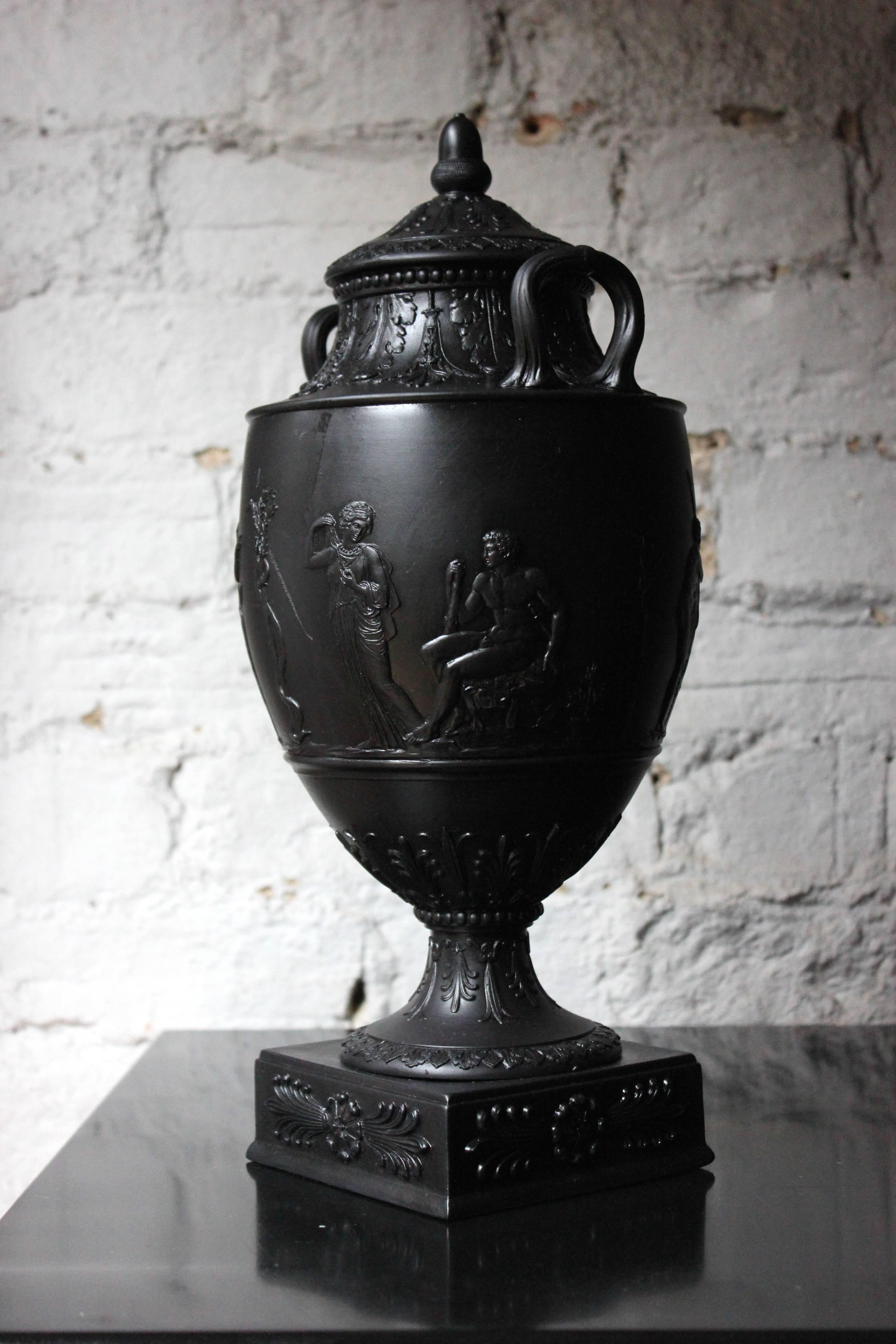 English Attractive 19th Century Wedgwood Black Basalt Twin-Handled Vase and Cover