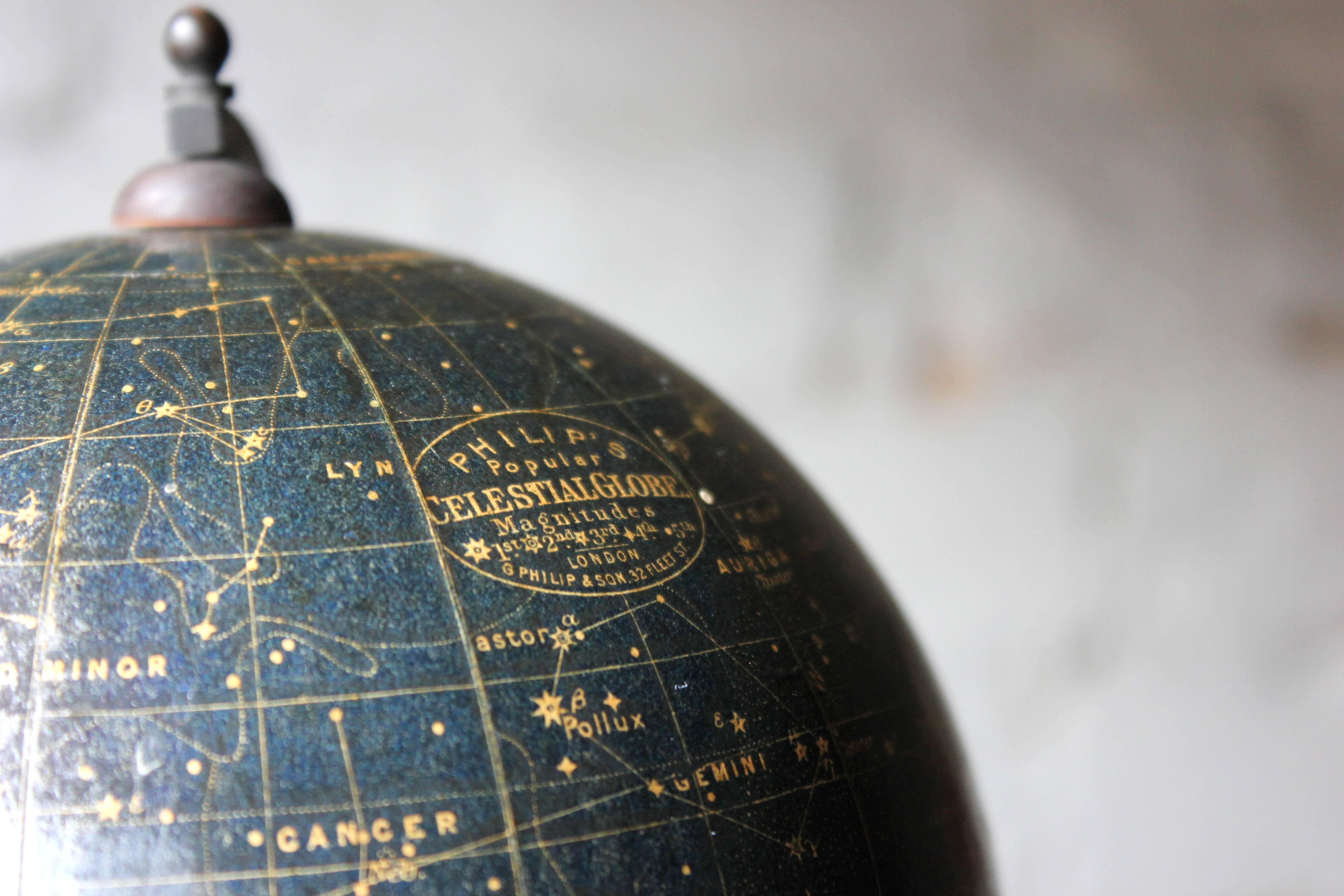 Early 20th Century Table Globe by G Philip & Son, London, circa 1910-1915 In Good Condition In Bedford, Bedfordshire