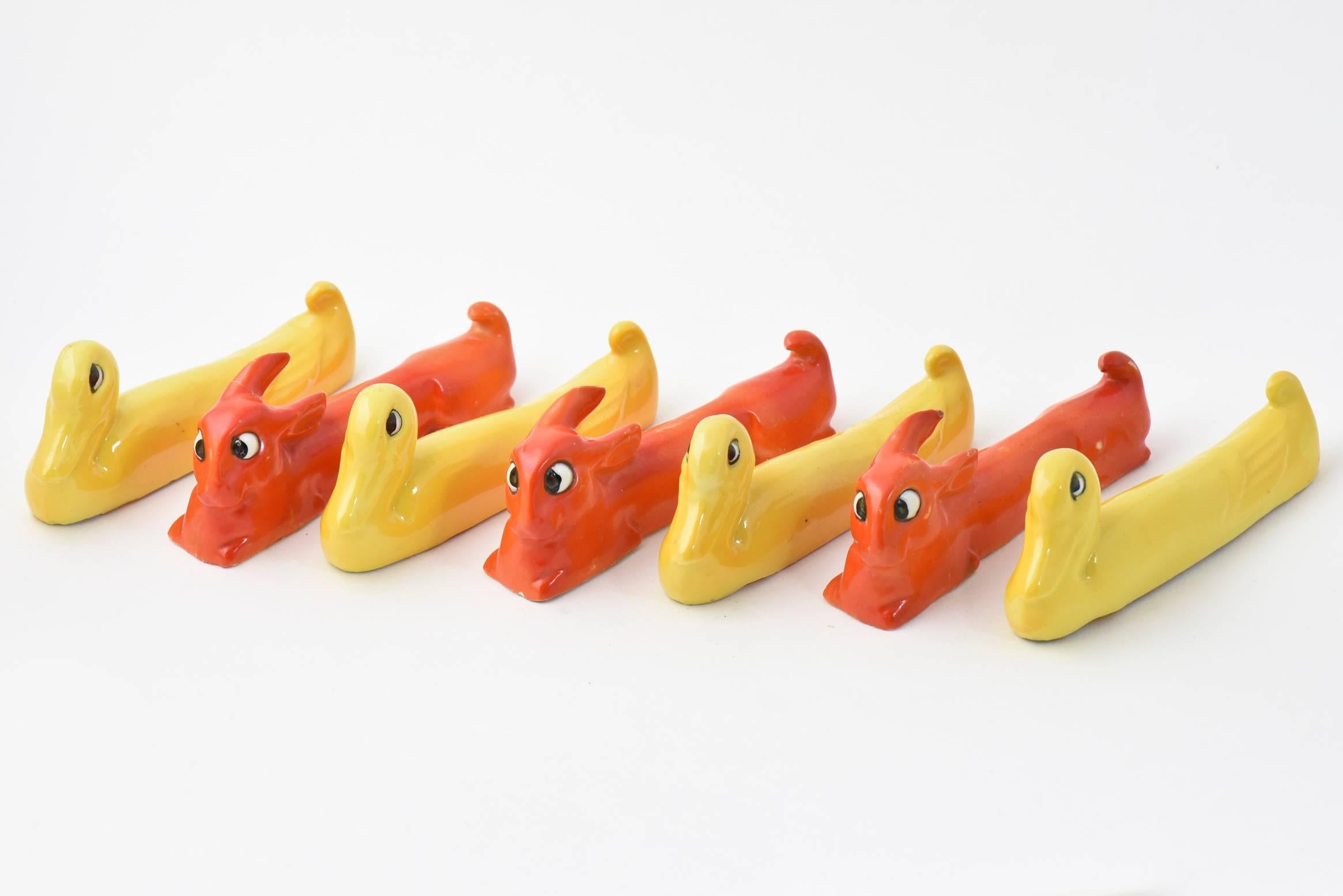 Allemand Porte-couteaux Art Déco en forme de canard et de lapin, ensemble de sept en vente