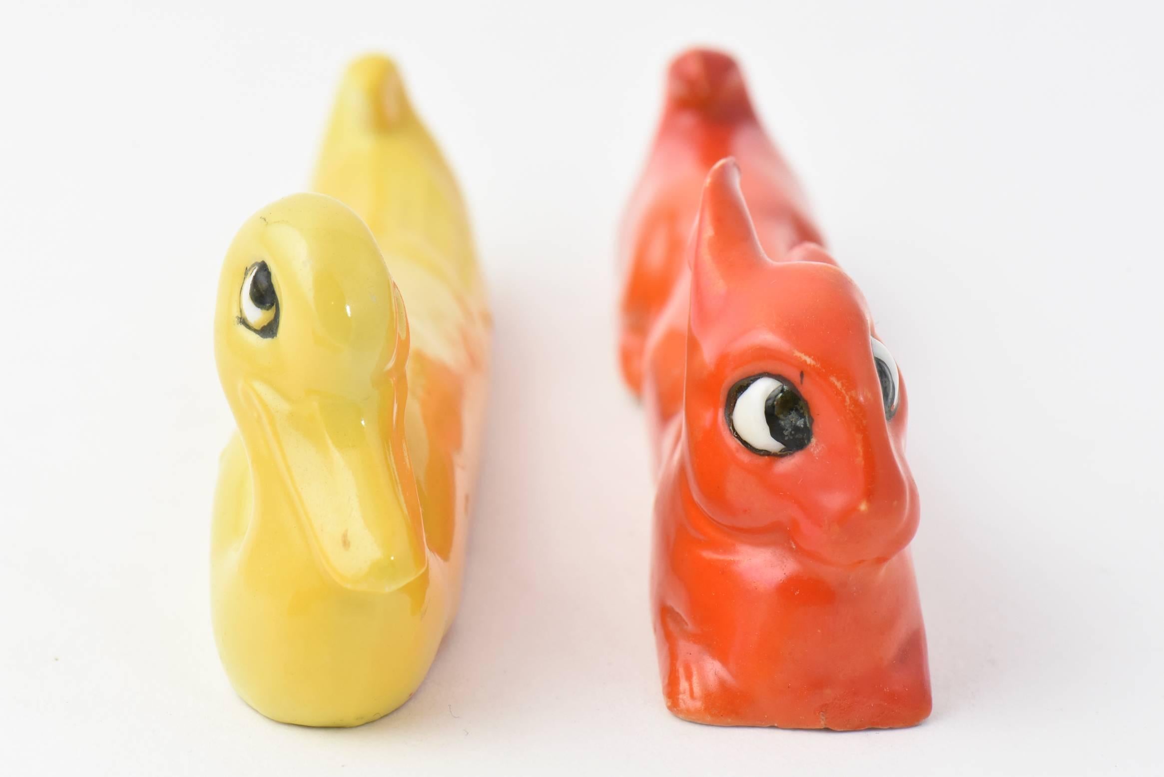 Céramique Porte-couteaux Art Déco en forme de canard et de lapin, ensemble de sept en vente