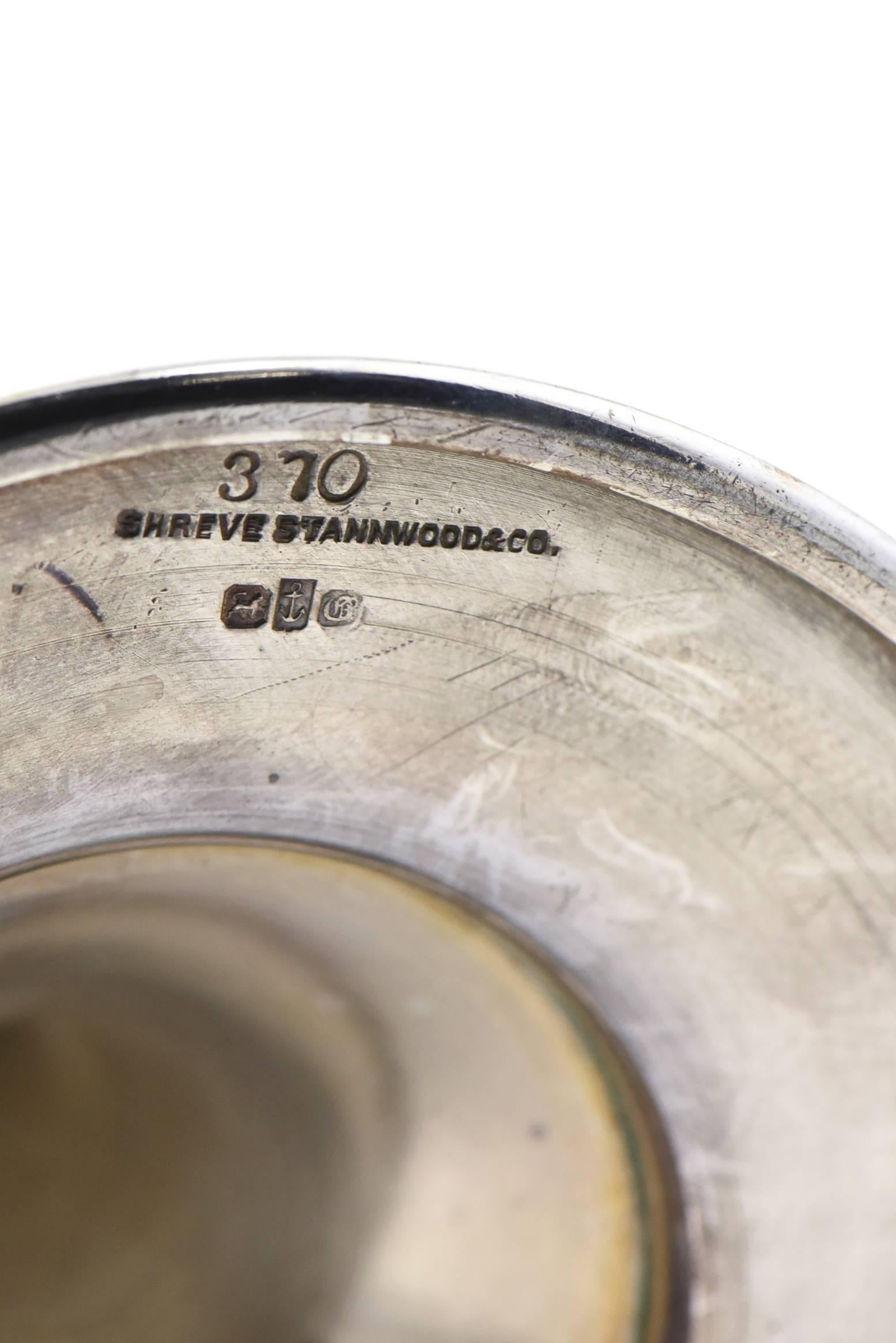 1866 Shreve Stanwood & Co. Coupe ou gobelet en argent sterling Bon état - En vente à Miami Beach, FL
