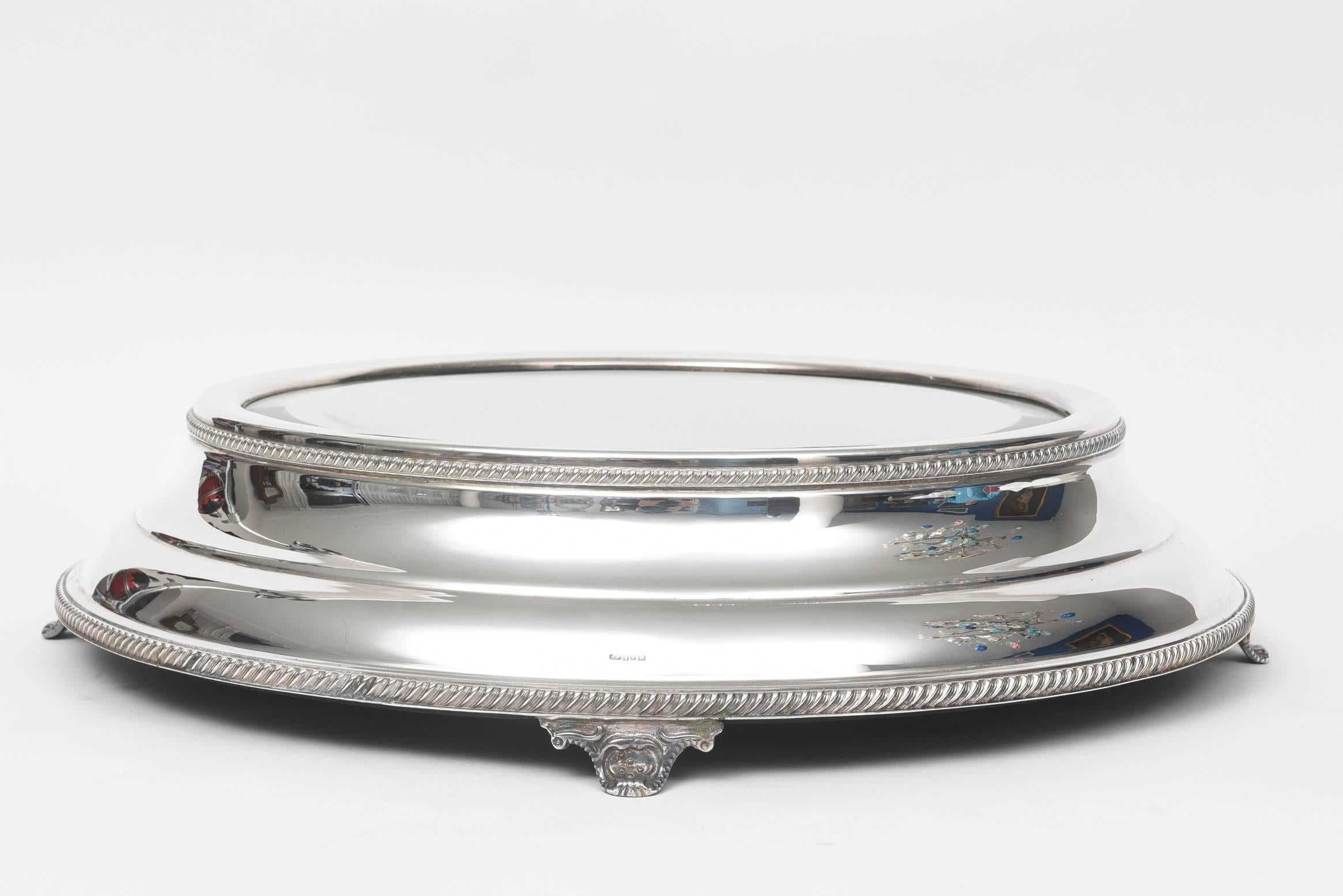 Beveled Vintage European Wedding Cake Stand