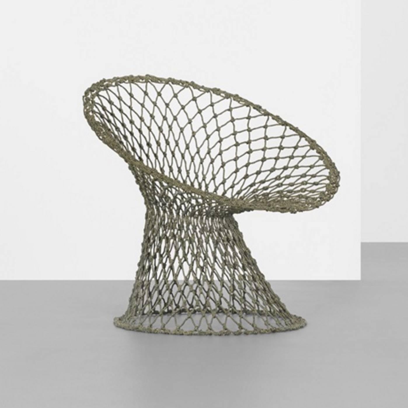 The fishnet chair is an extension of the transparent and functional qualities of Wanders knotted chair design. 

Made of hand-knotted rope by the artist himself, fewer than ten examples of this form were produced.

Provenance: Collection Marcel